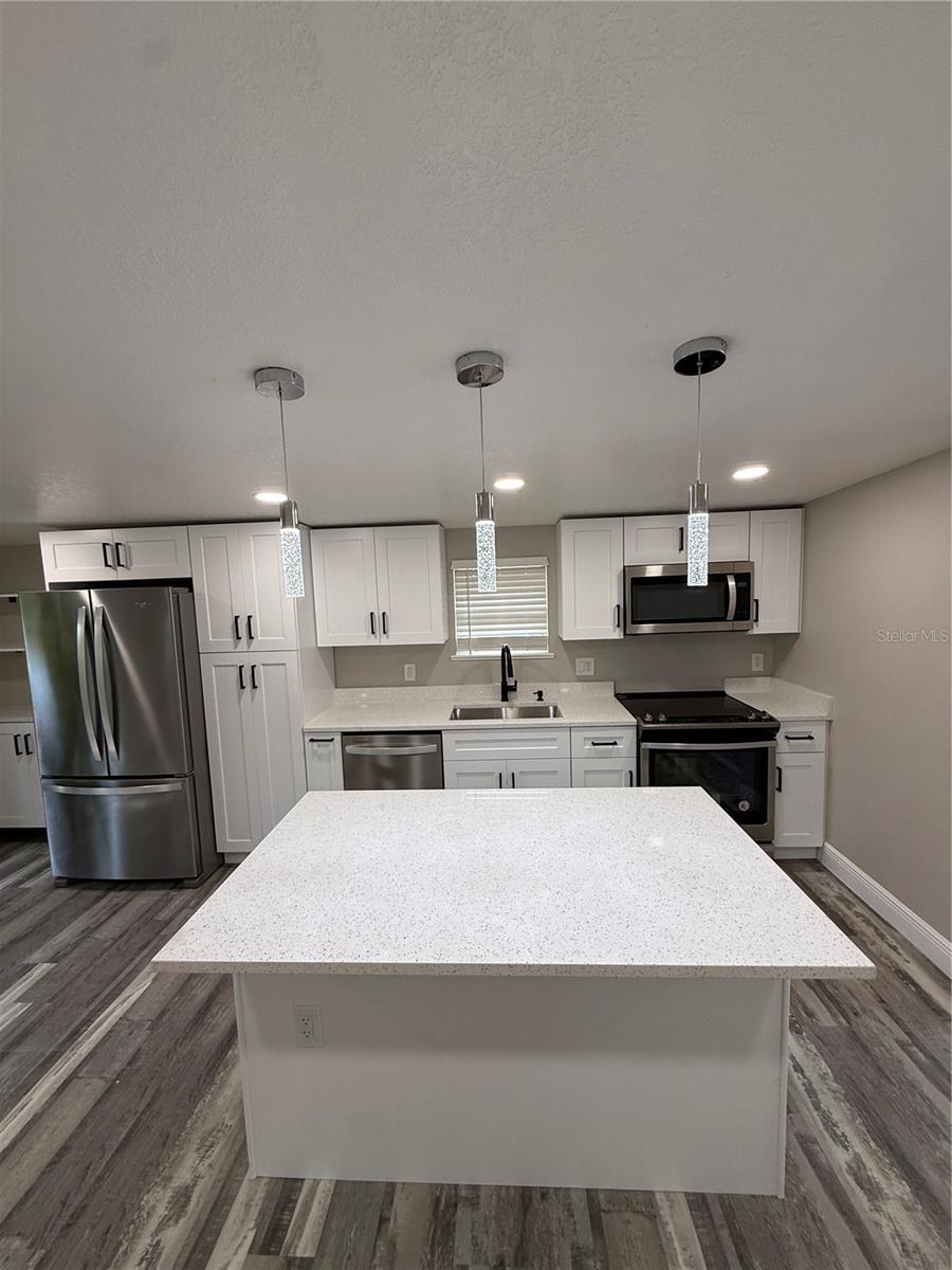 Image 4 of 21 For 1007 San Domingo Road