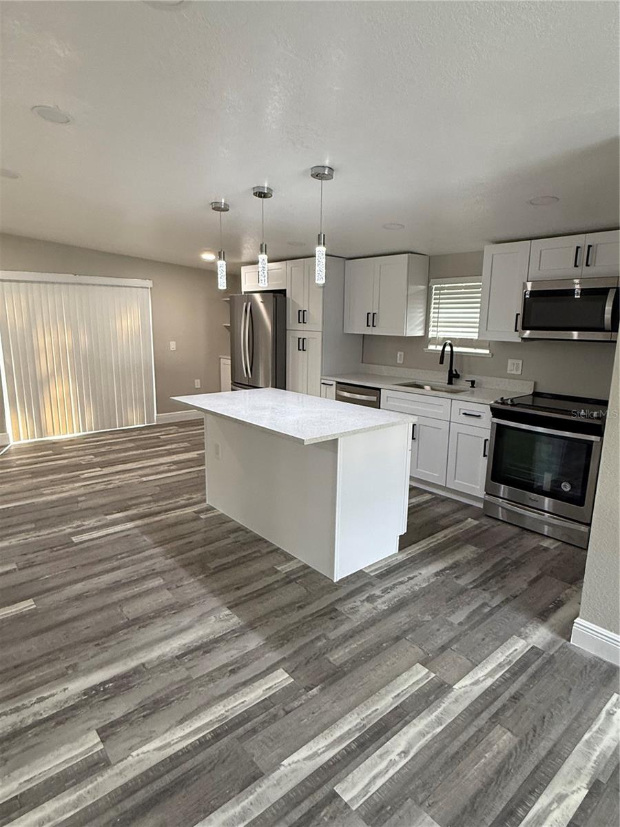 Image 6 of 21 For 1007 San Domingo Road