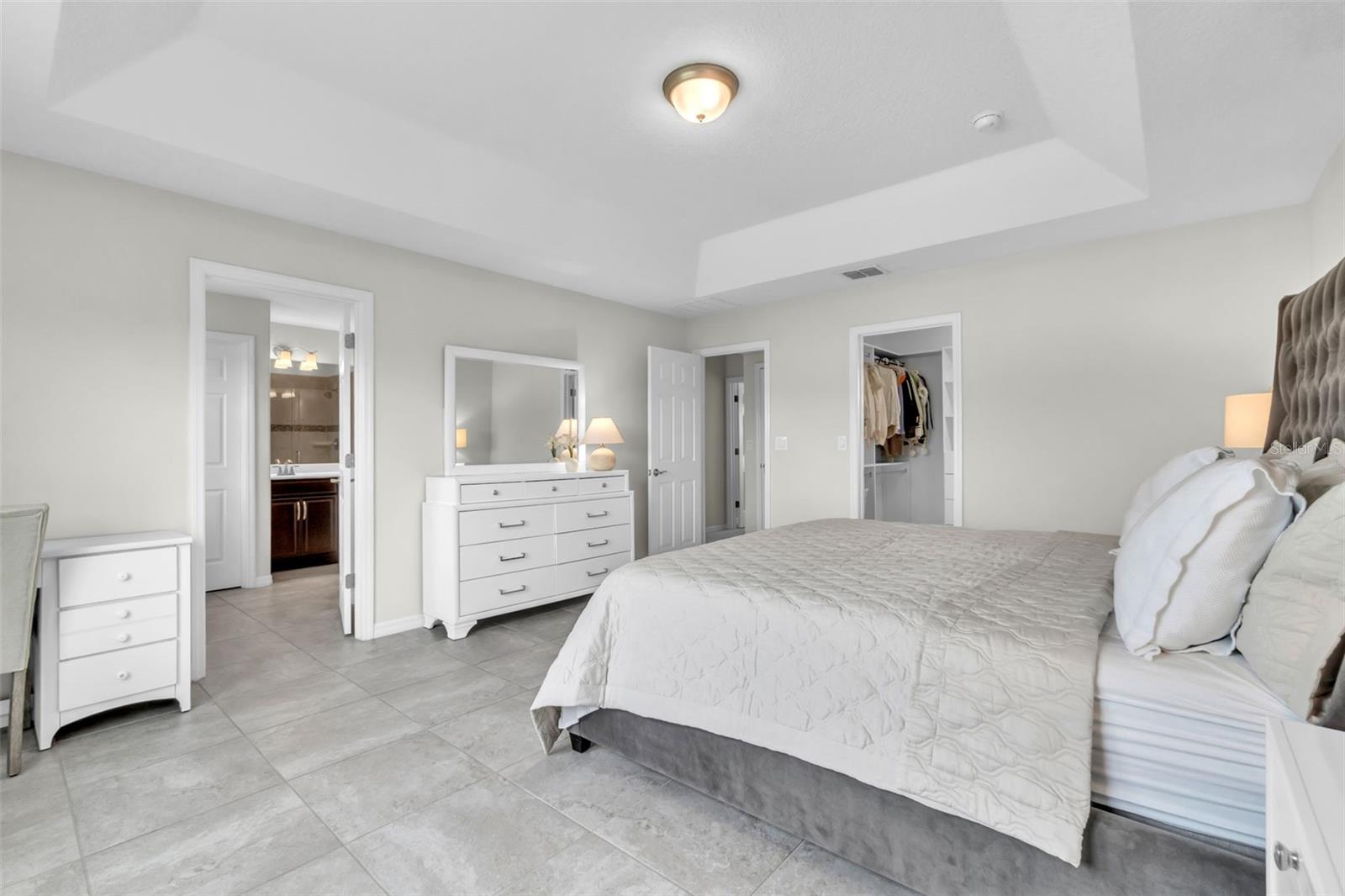 Image 23 of 40 For 8561 Lovett Avenue
