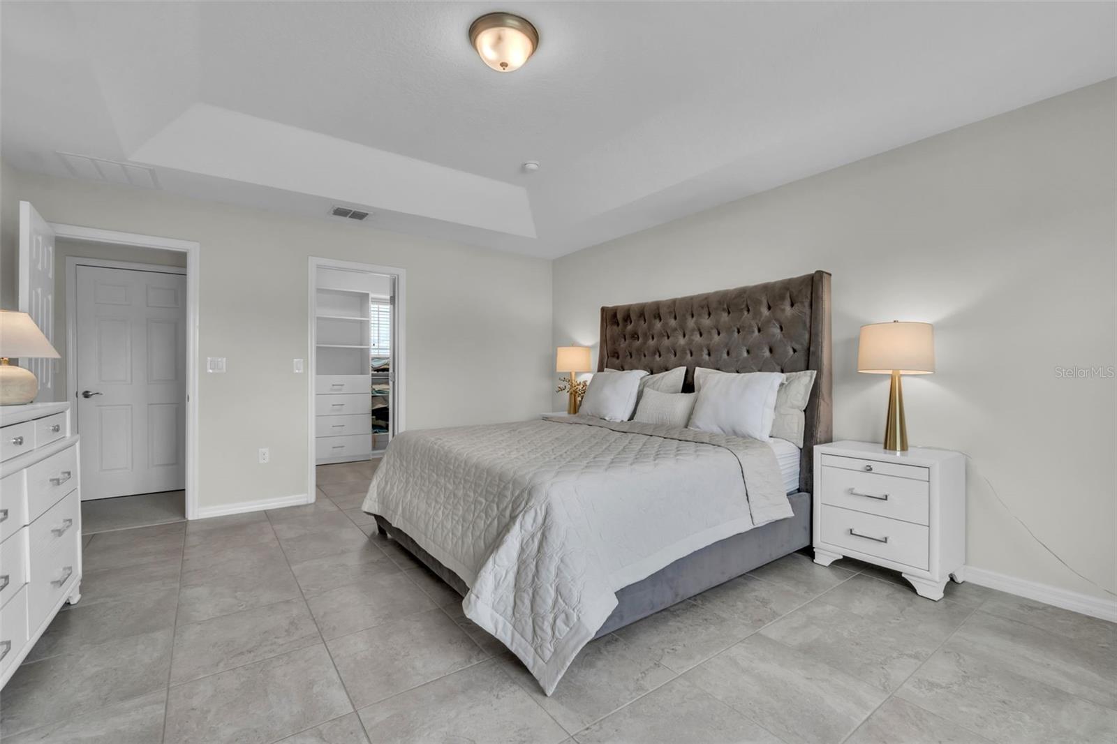 Image 24 of 40 For 8561 Lovett Avenue