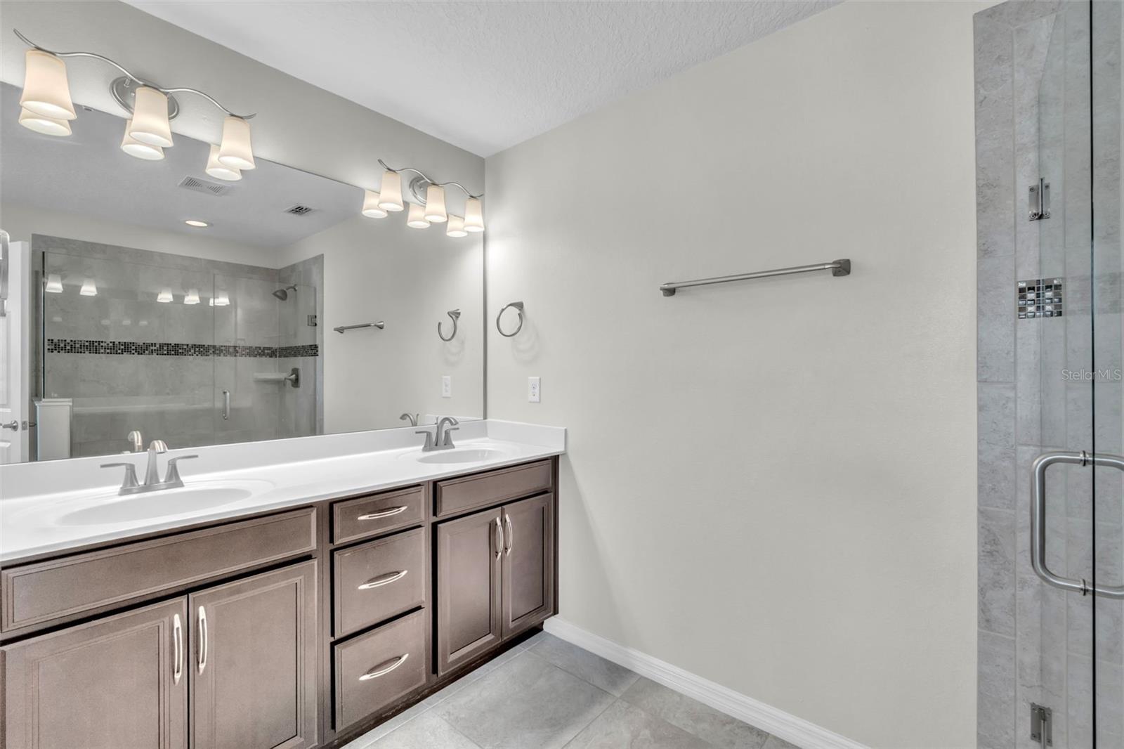 Image 28 of 40 For 8561 Lovett Avenue