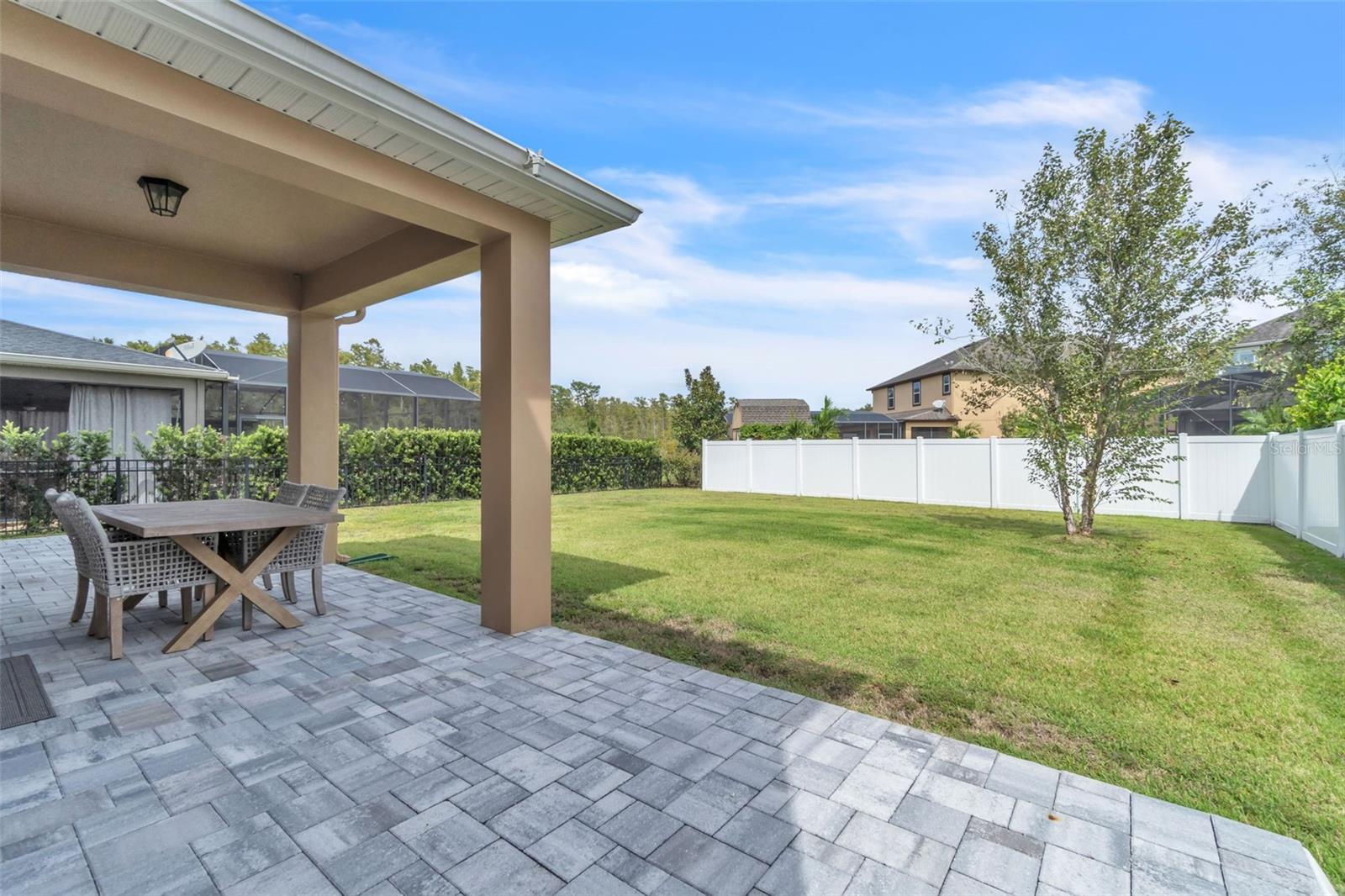 Image 36 of 40 For 8561 Lovett Avenue