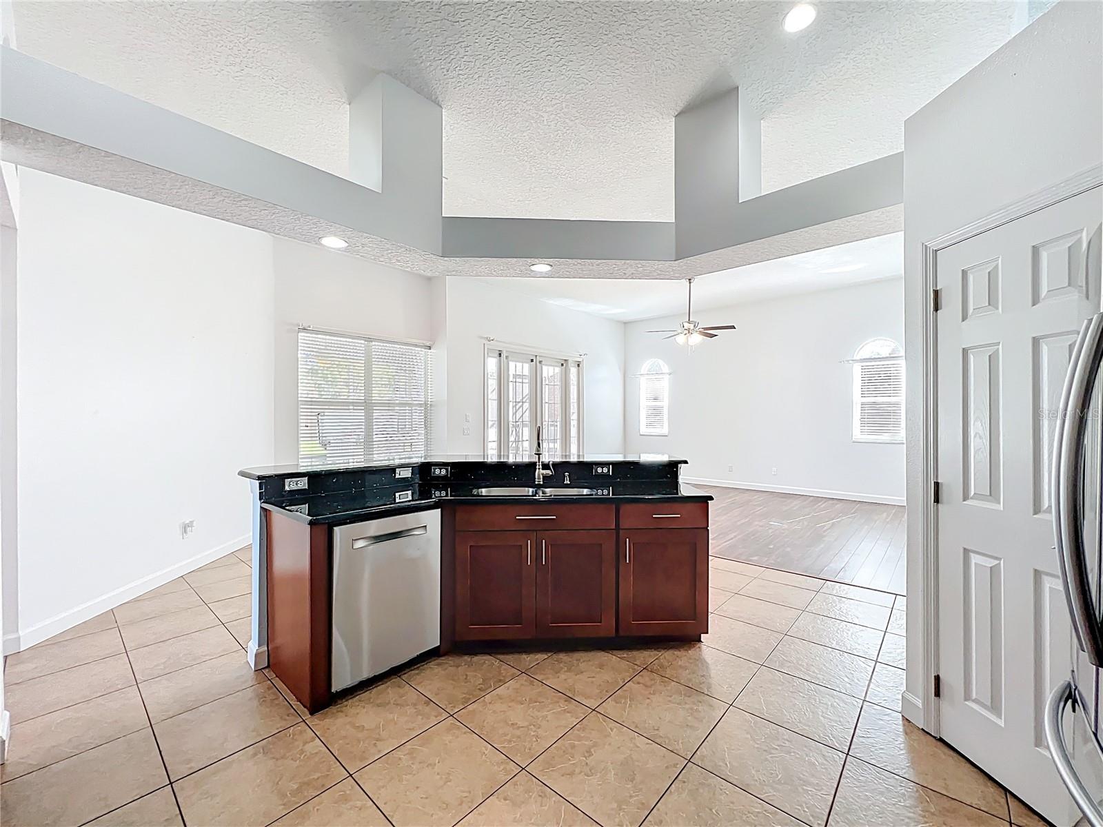 Image 11 of 48 For 3311 Sterling Lake Circle