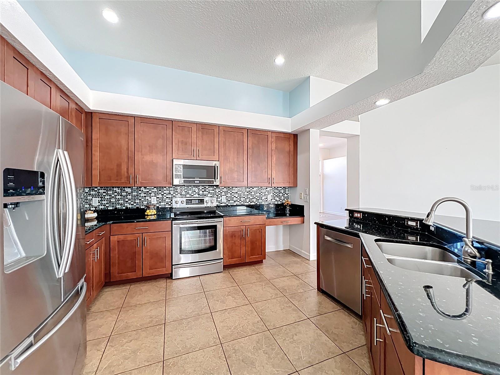 Image 12 of 48 For 3311 Sterling Lake Circle