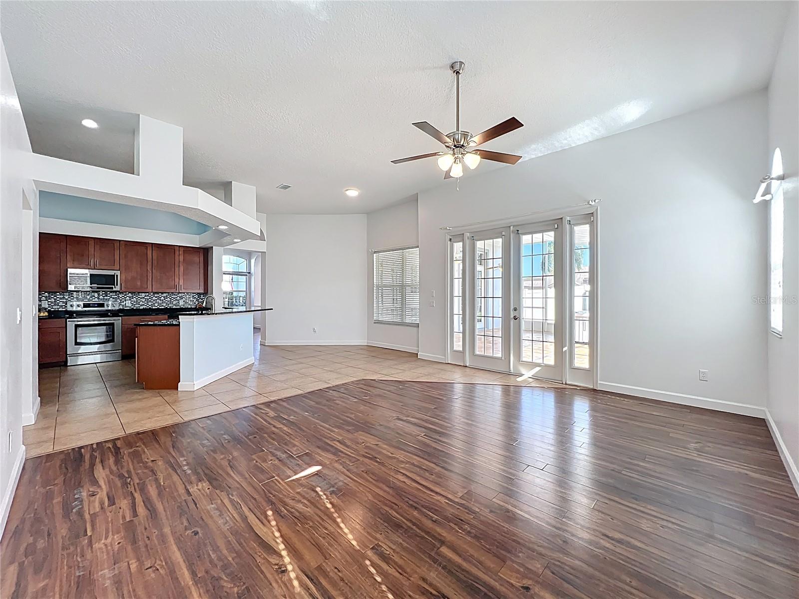 Image 14 of 48 For 3311 Sterling Lake Circle