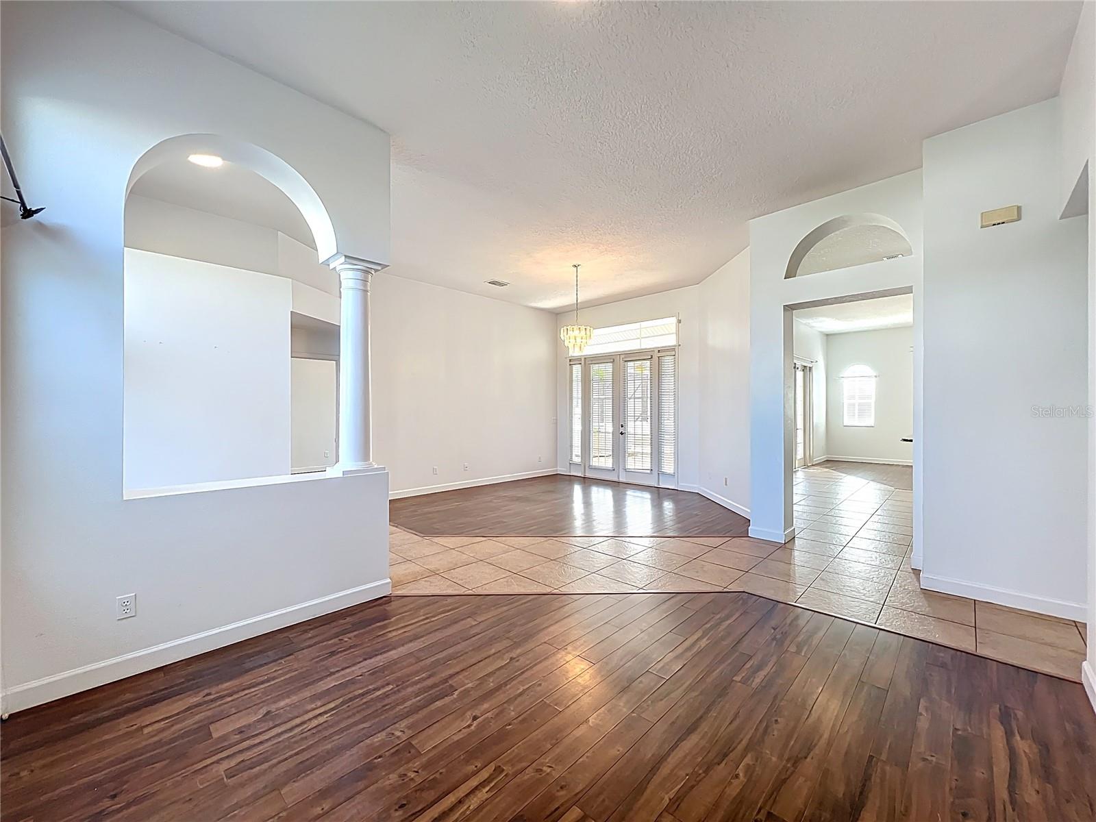 Image 7 of 48 For 3311 Sterling Lake Circle