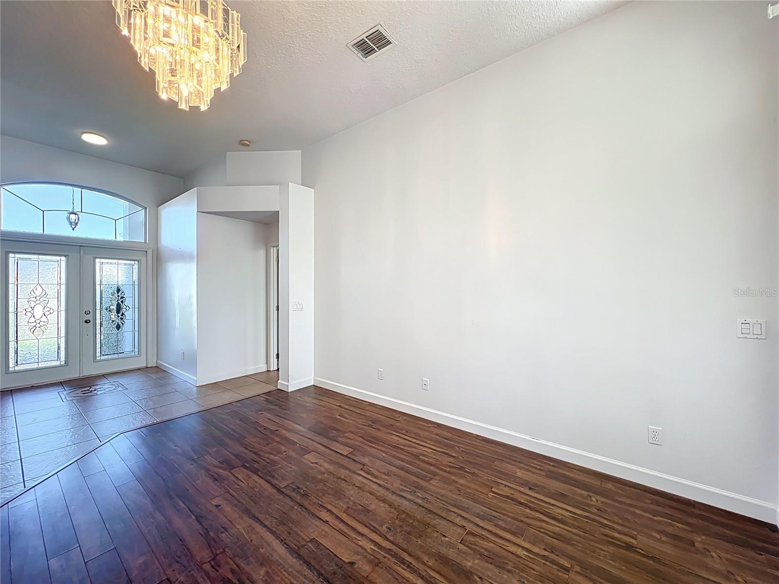 Image 8 of 48 For 3311 Sterling Lake Circle