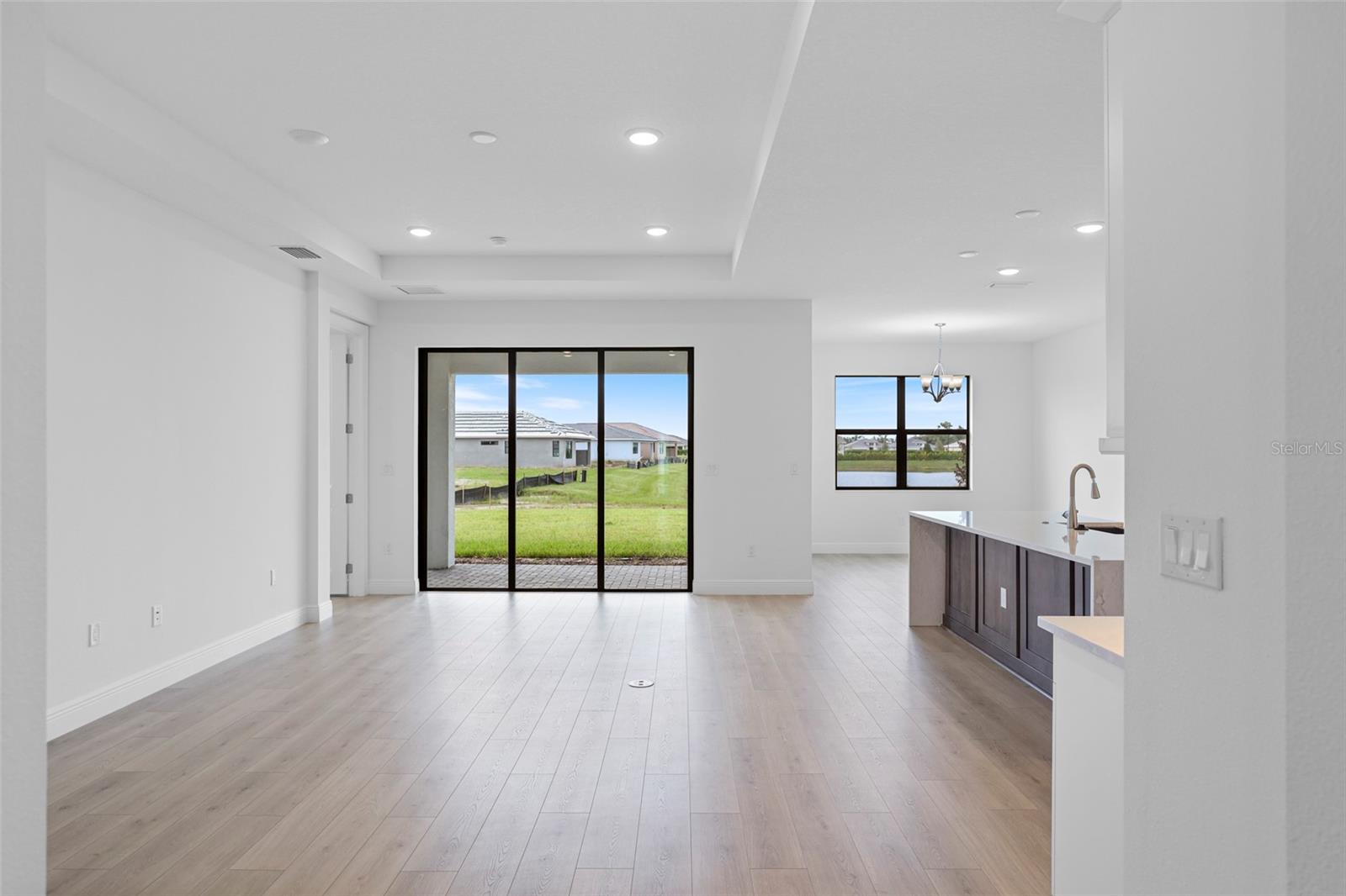 Image 16 of 55 For 18373 Rockport Place