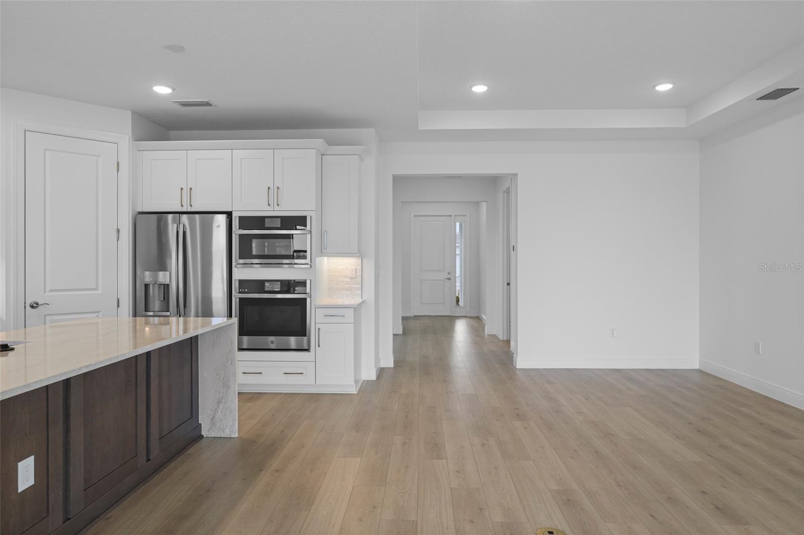 Image 19 of 55 For 18373 Rockport Place