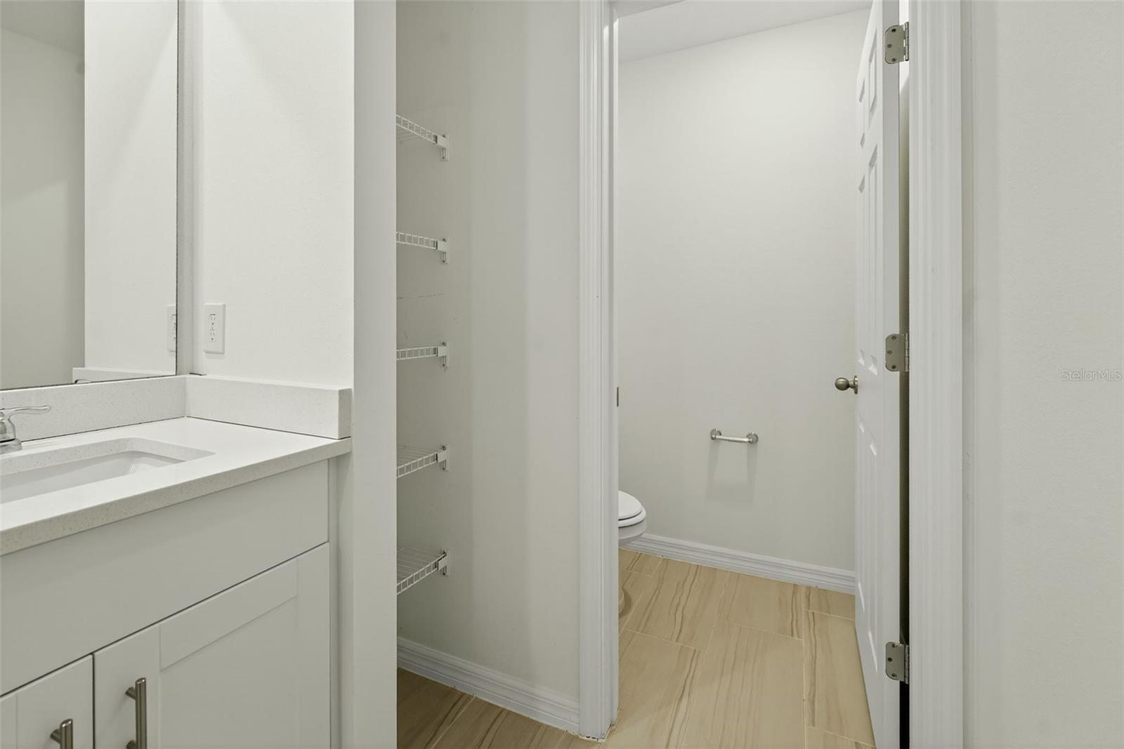 Image 26 of 30 For 2097 Crape Jasmine Lane