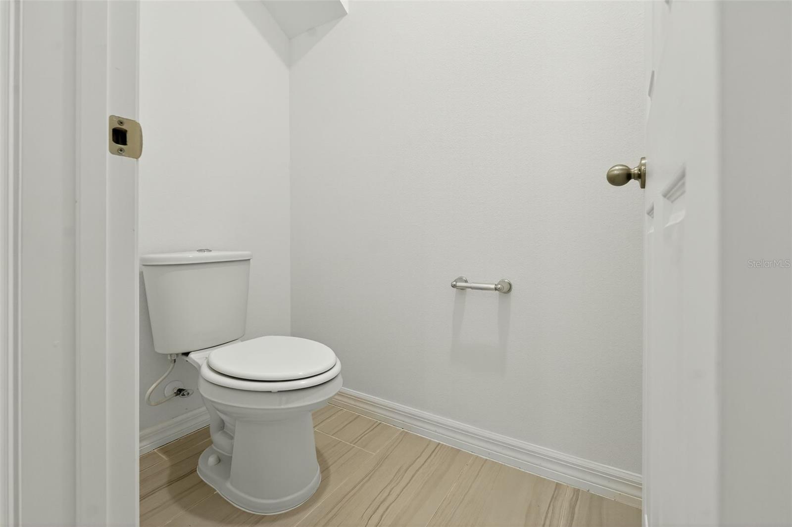 Image 28 of 30 For 2097 Crape Jasmine Lane