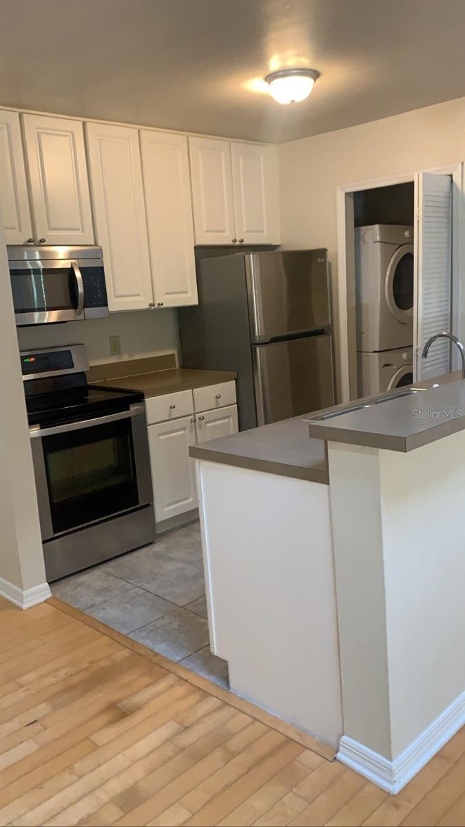 Image 7 of 23 For 5968 Westgate Drive 304