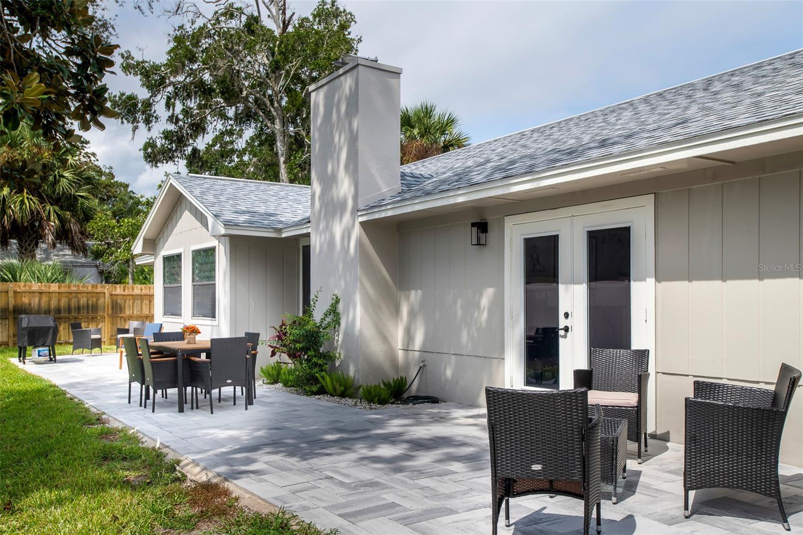 Image 7 of 24 For 1506 Poplar Drive