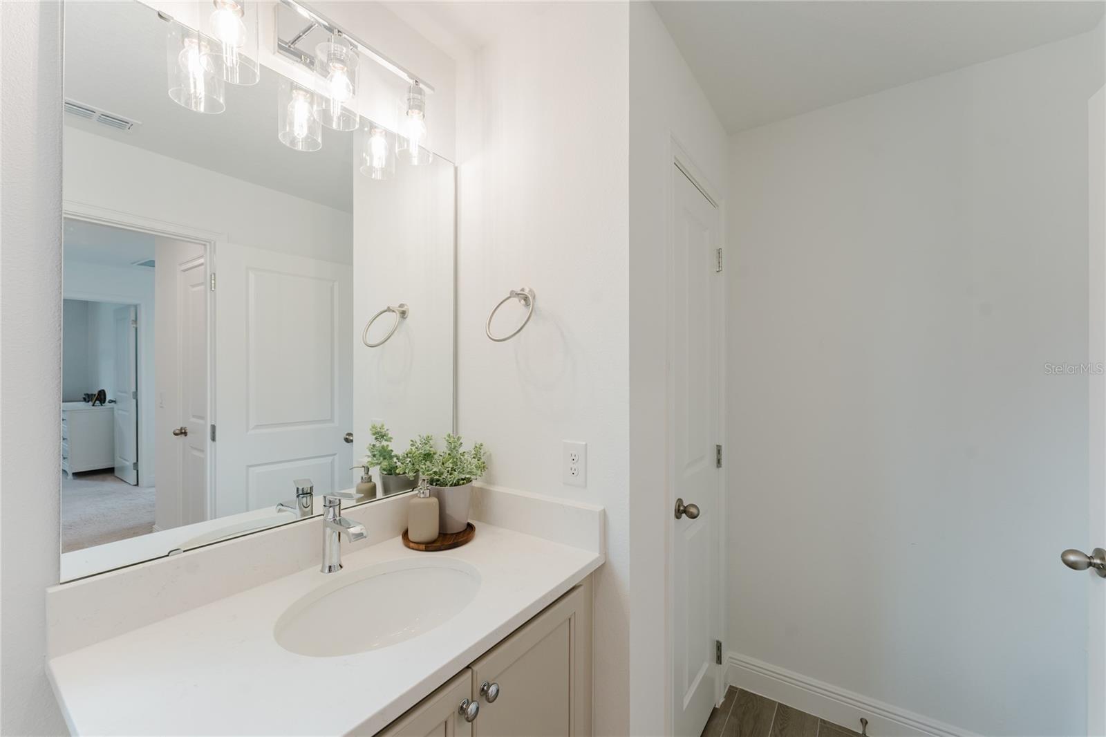 Image 46 of 60 For 11359 Pixie Mandarin Court