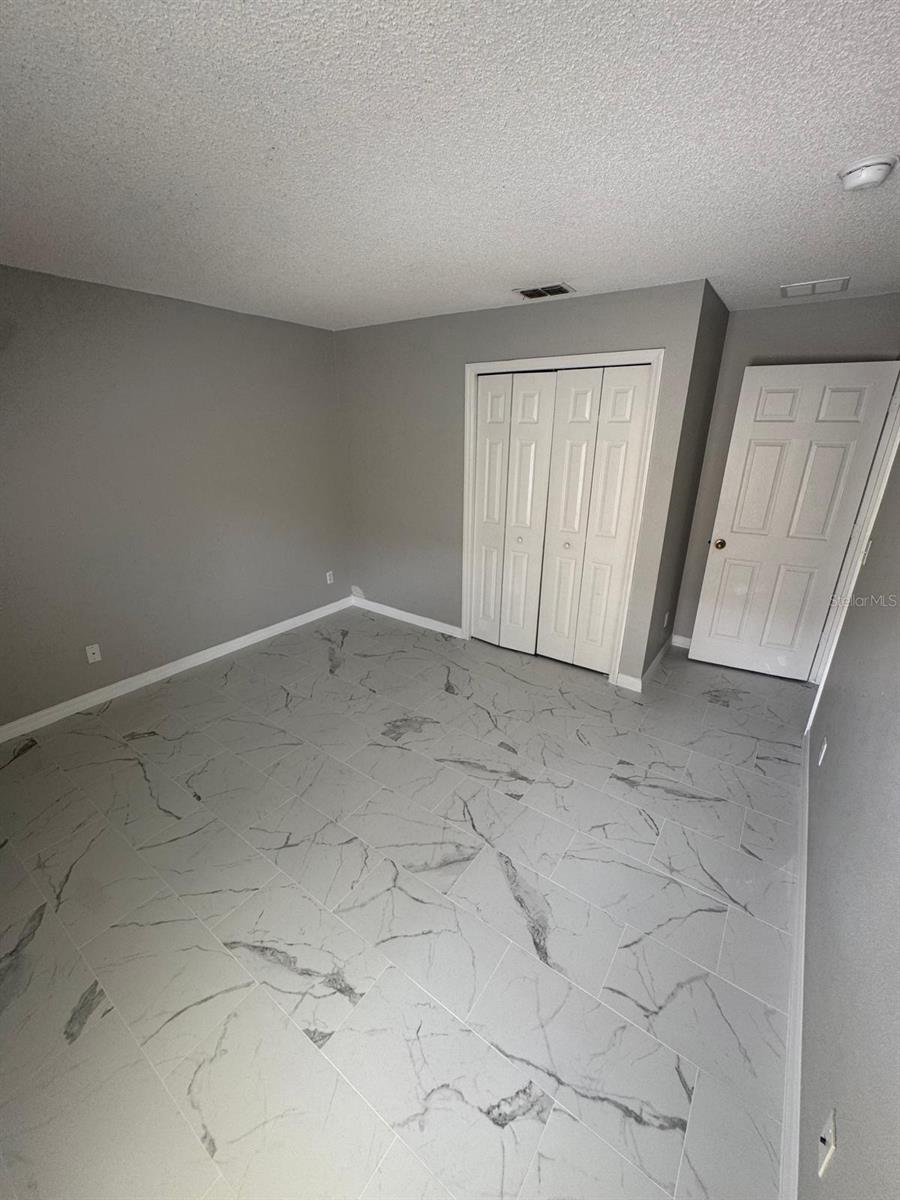 Image 18 of 29 For 714 Crystal Bay Lane