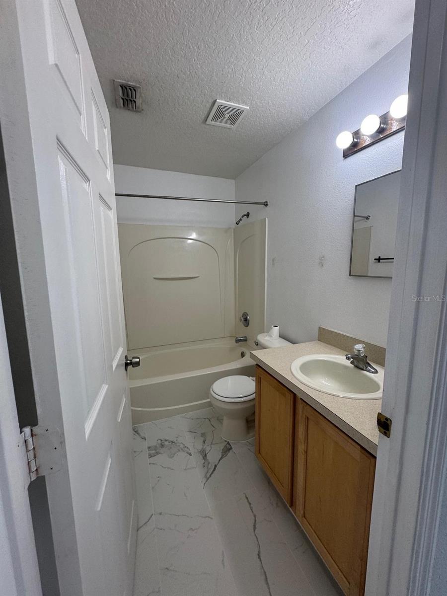 Image 23 of 29 For 714 Crystal Bay Lane