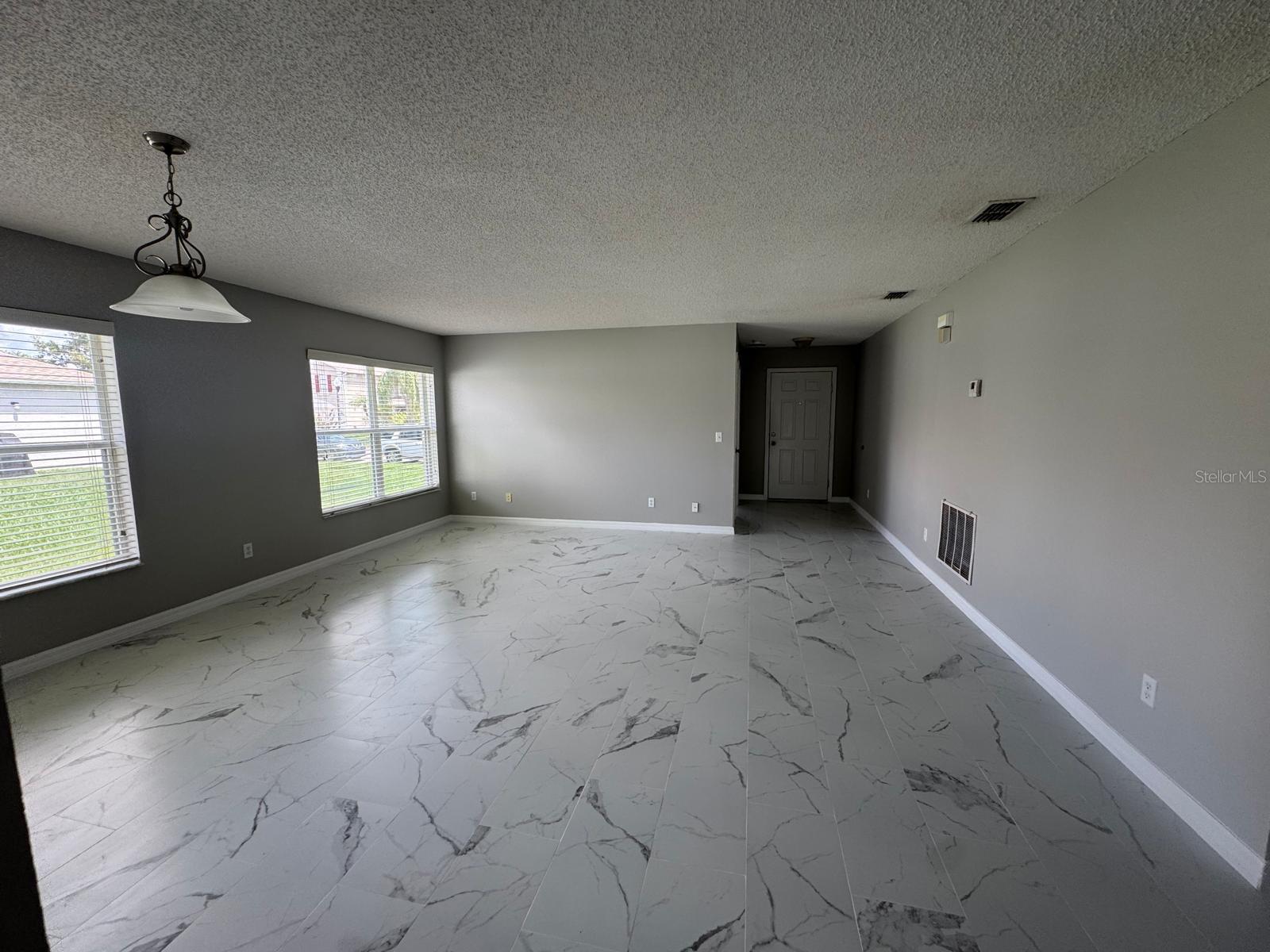 Image 5 of 29 For 714 Crystal Bay Lane