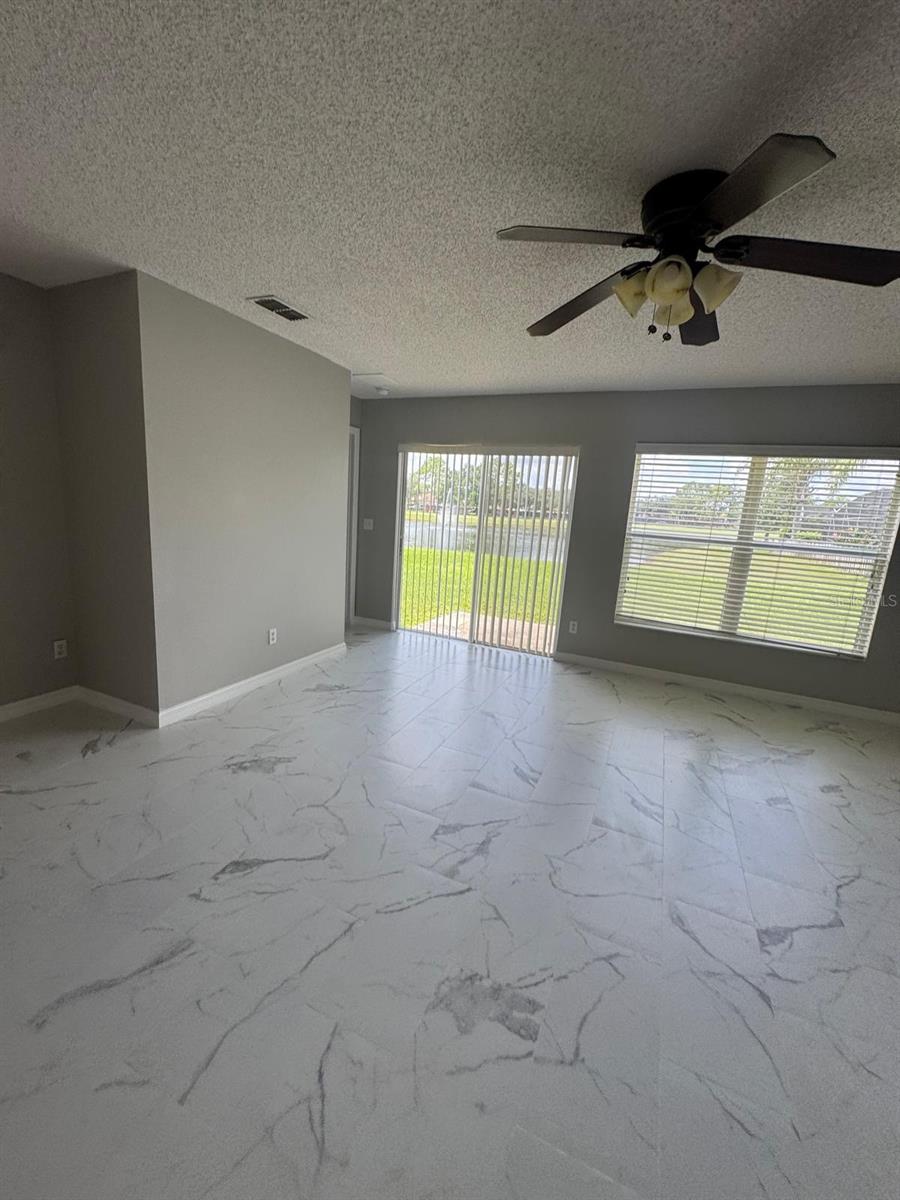 Image 6 of 29 For 714 Crystal Bay Lane