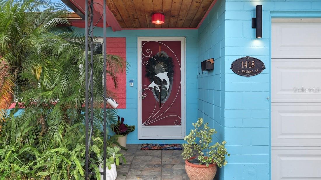Image 3 of 30 For 1418 Harding Street