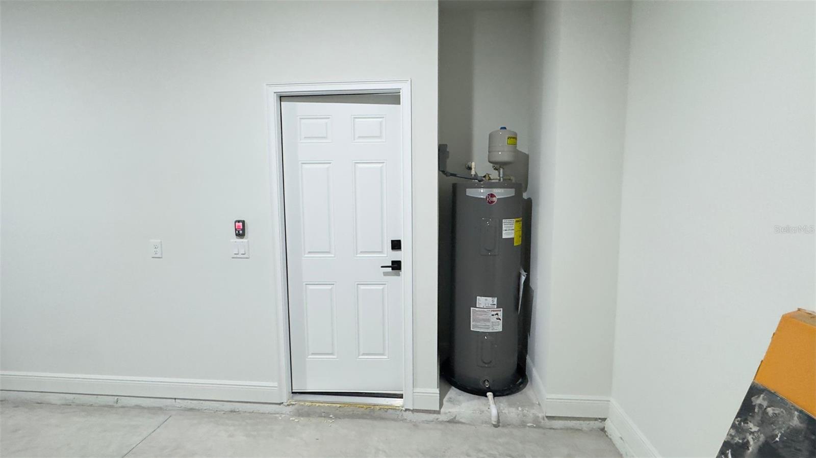 Image 16 of 24 For 3462 Century Boulevard