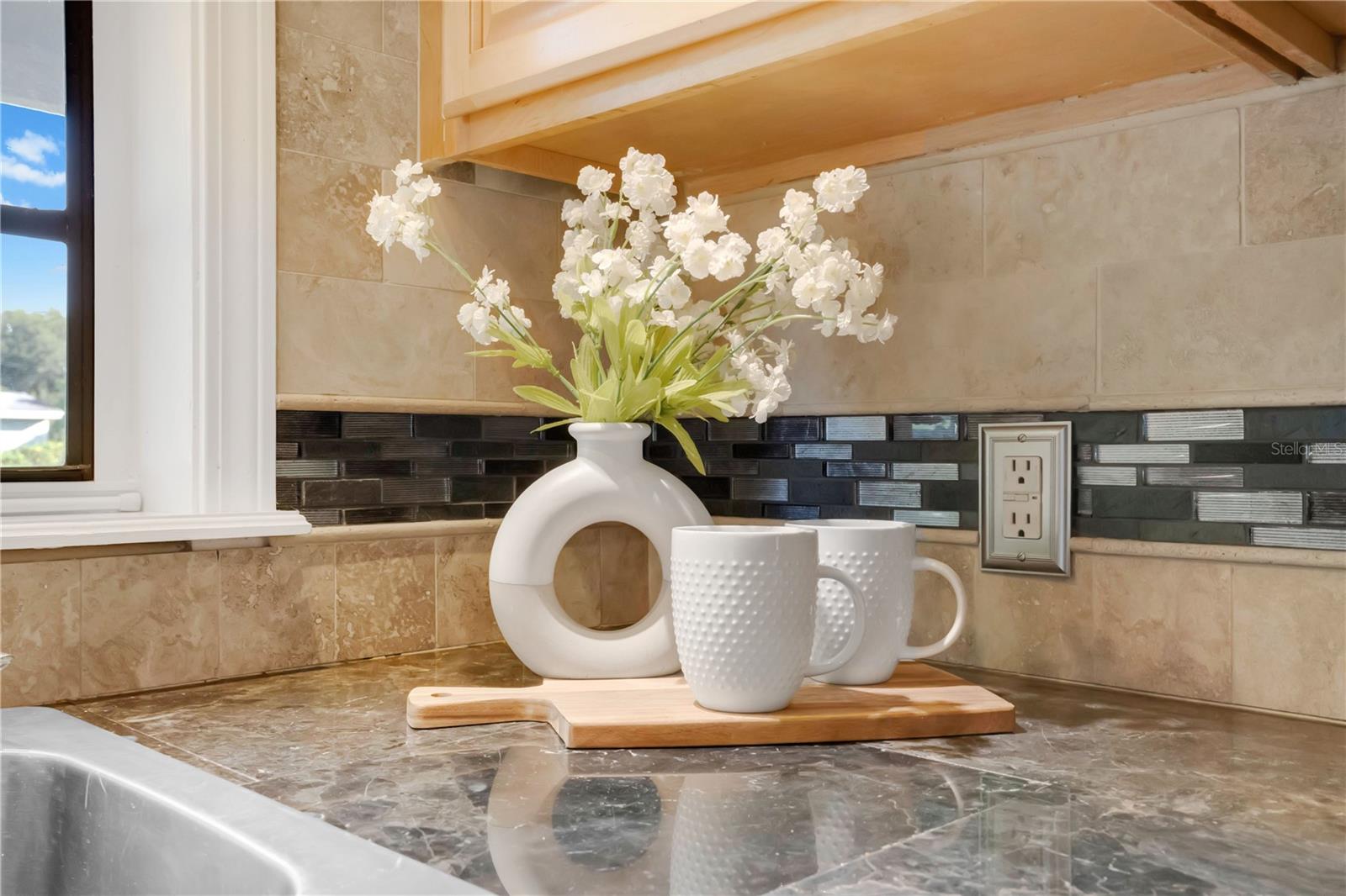 Image 18 of 37 For 3213 Dupree Avenue