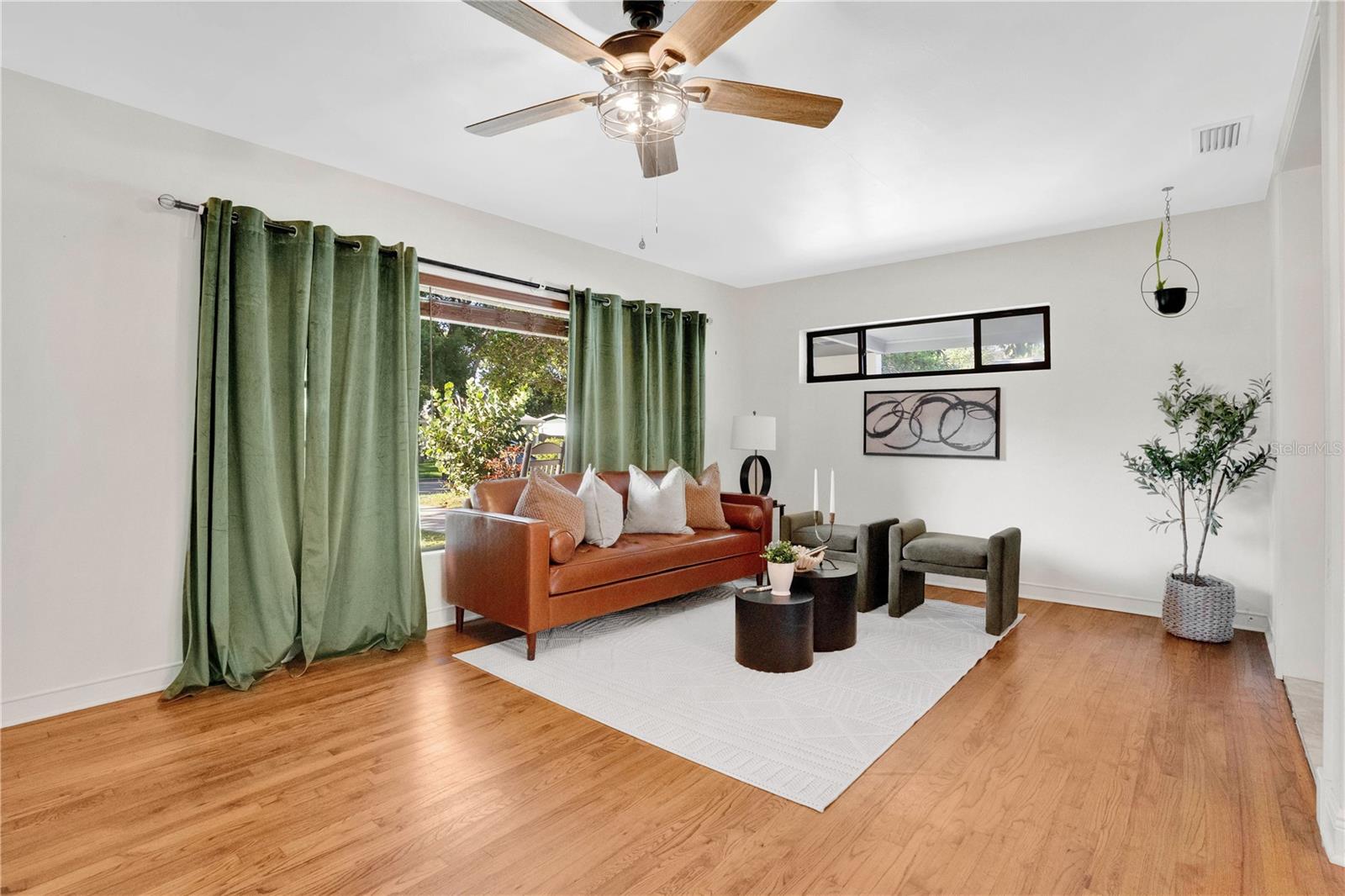 Image 4 of 37 For 3213 Dupree Avenue