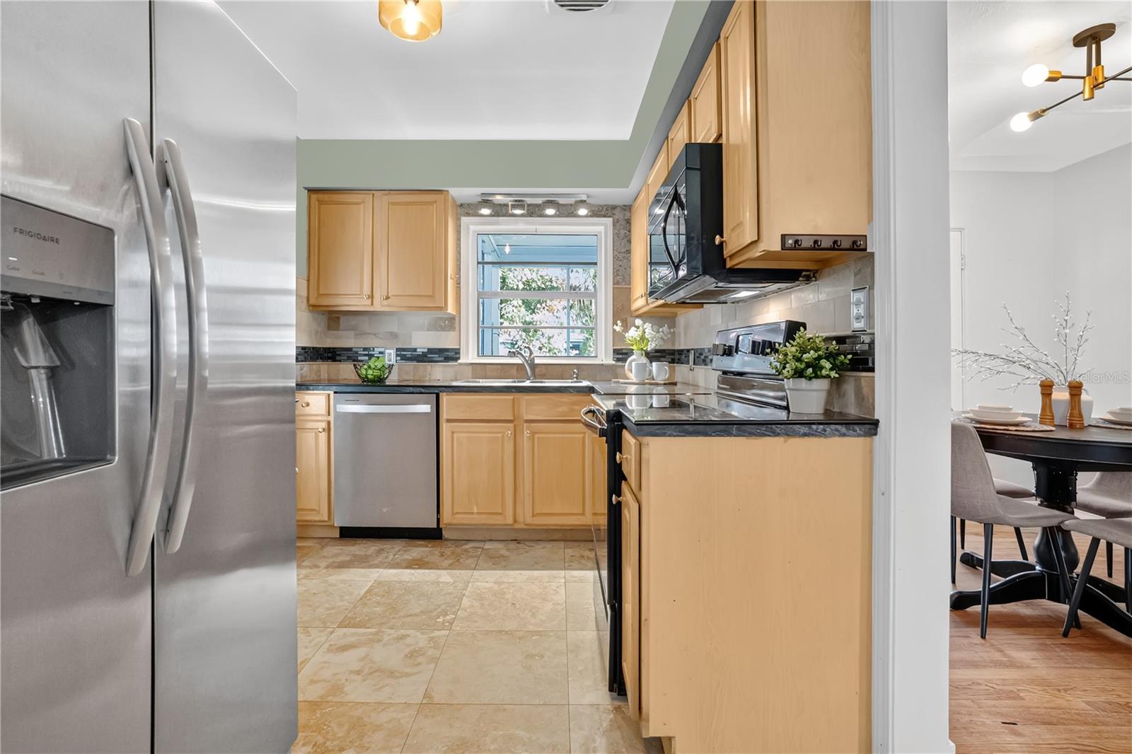 Image 6 of 37 For 3213 Dupree Avenue