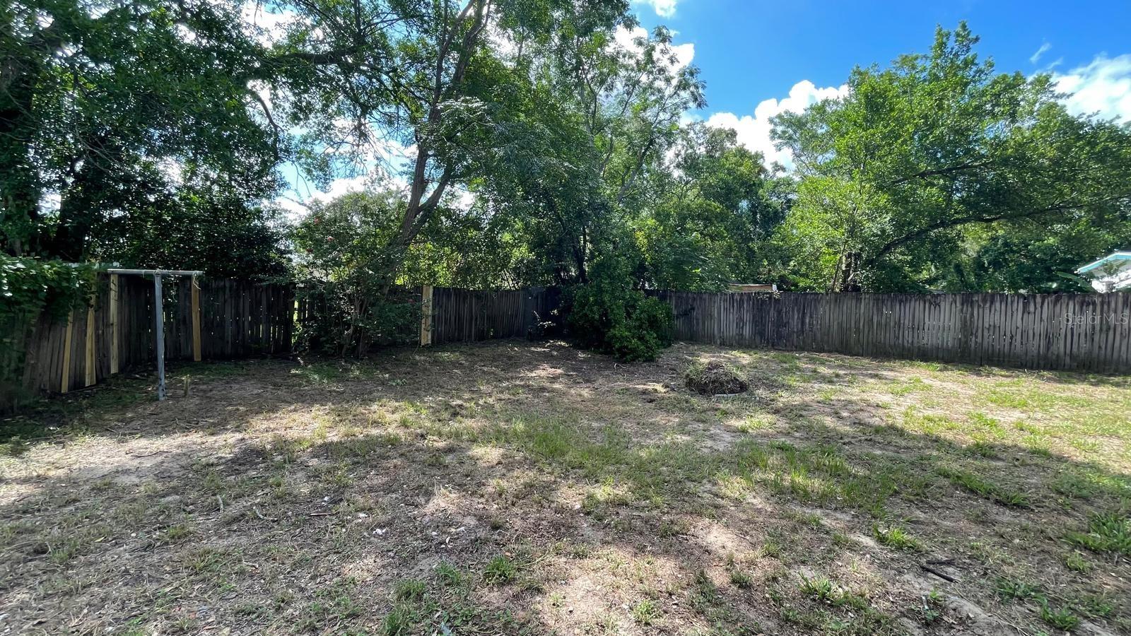 Image 18 of 18 For 1413 Hialeah Drive