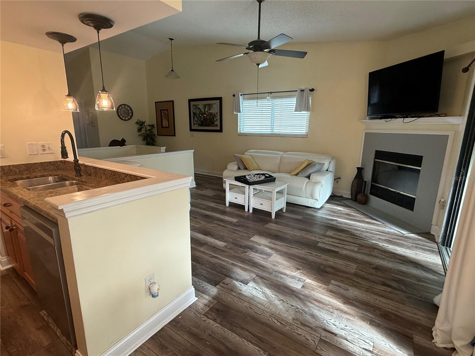 Image 61 of 72 For 625 Duchess Boulevard