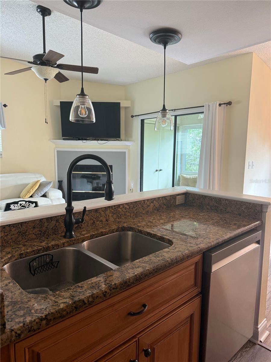 Image 71 of 72 For 625 Duchess Boulevard