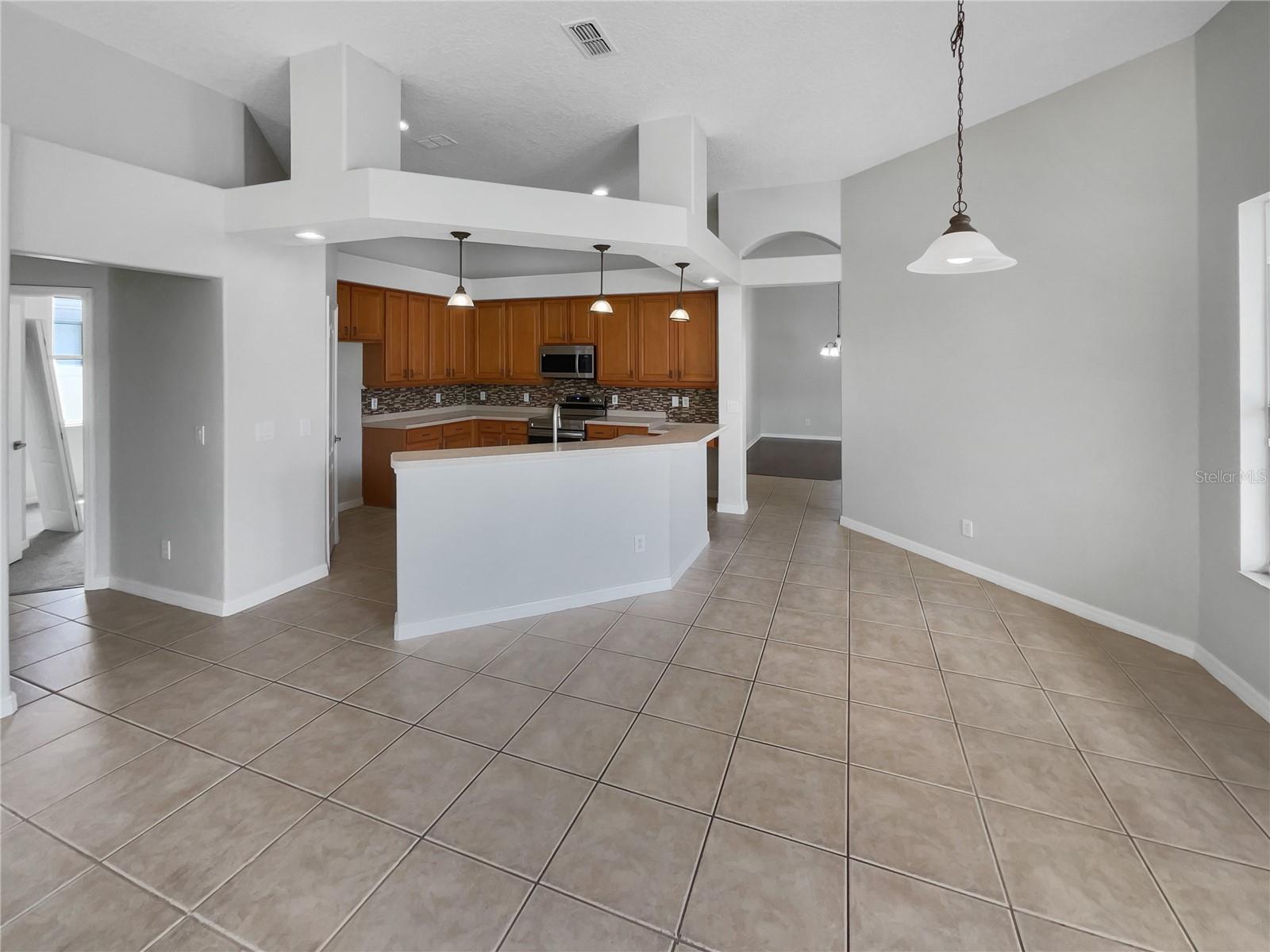 Image 12 of 35 For 7143 Lake Carlisle Boulevard