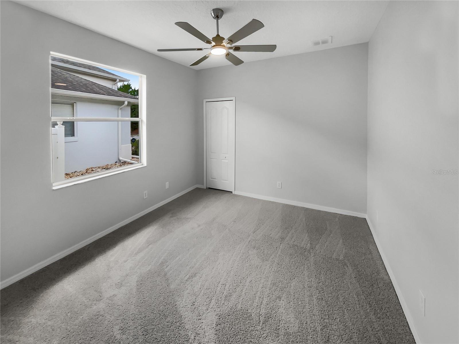 Image 25 of 35 For 7143 Lake Carlisle Boulevard