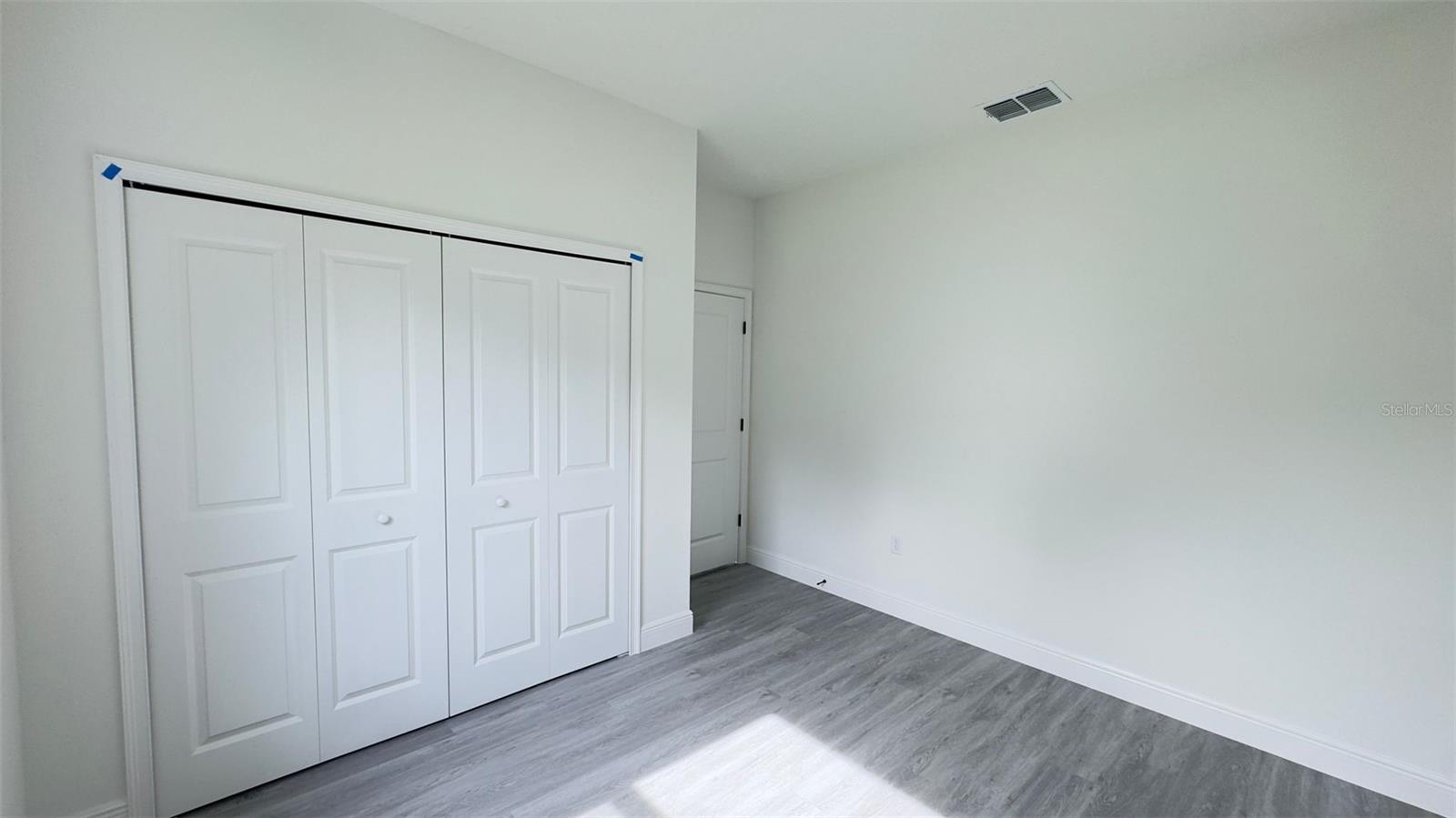 Image 16 of 23 For 9848 Cortlandt Drive