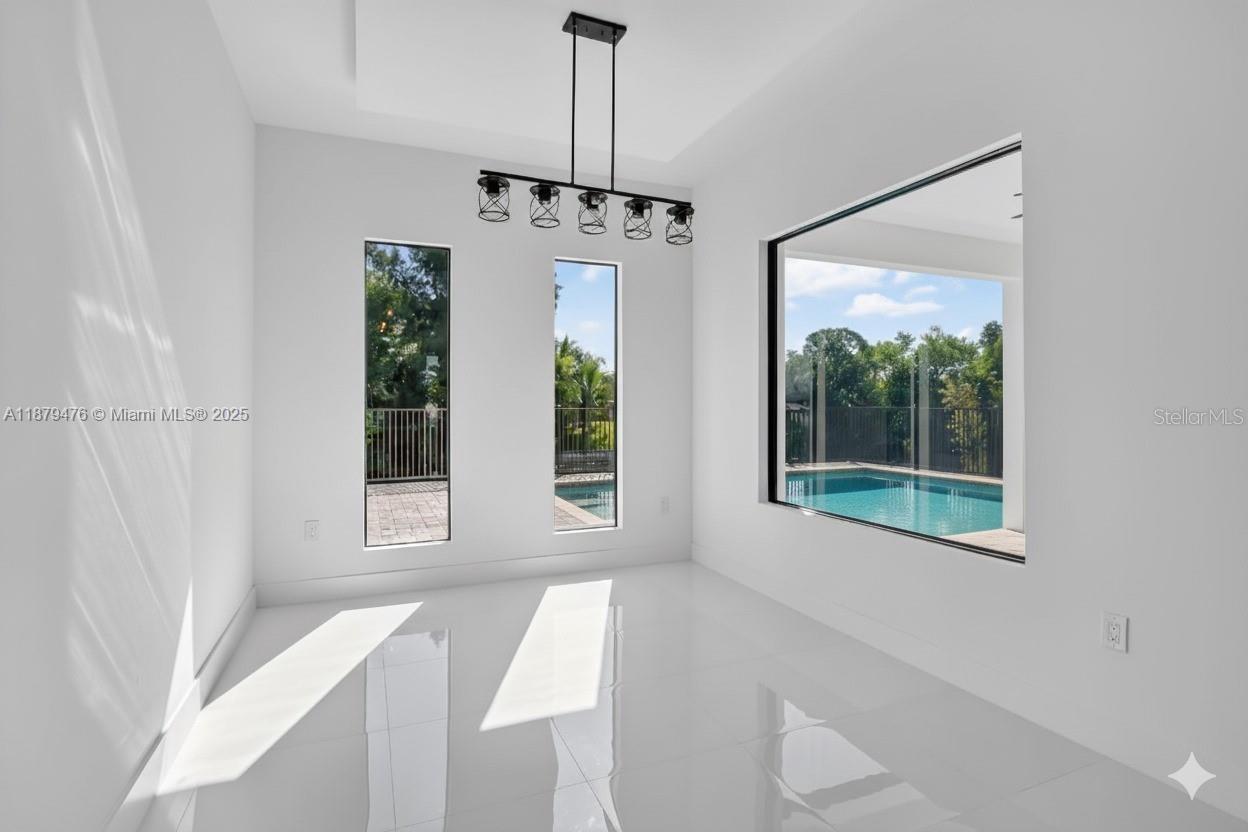 Image 20 of 54 For 2107 2nd Place