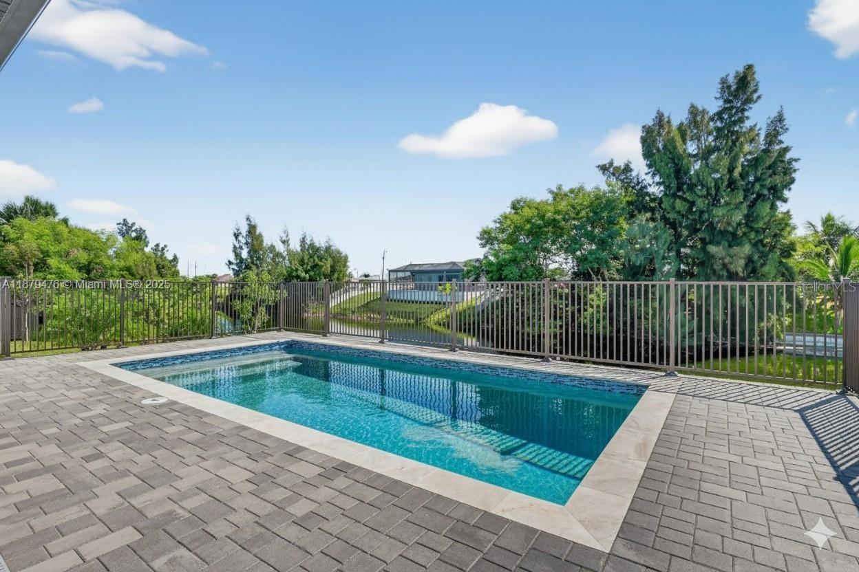 Image 53 of 54 For 2107 2nd Place