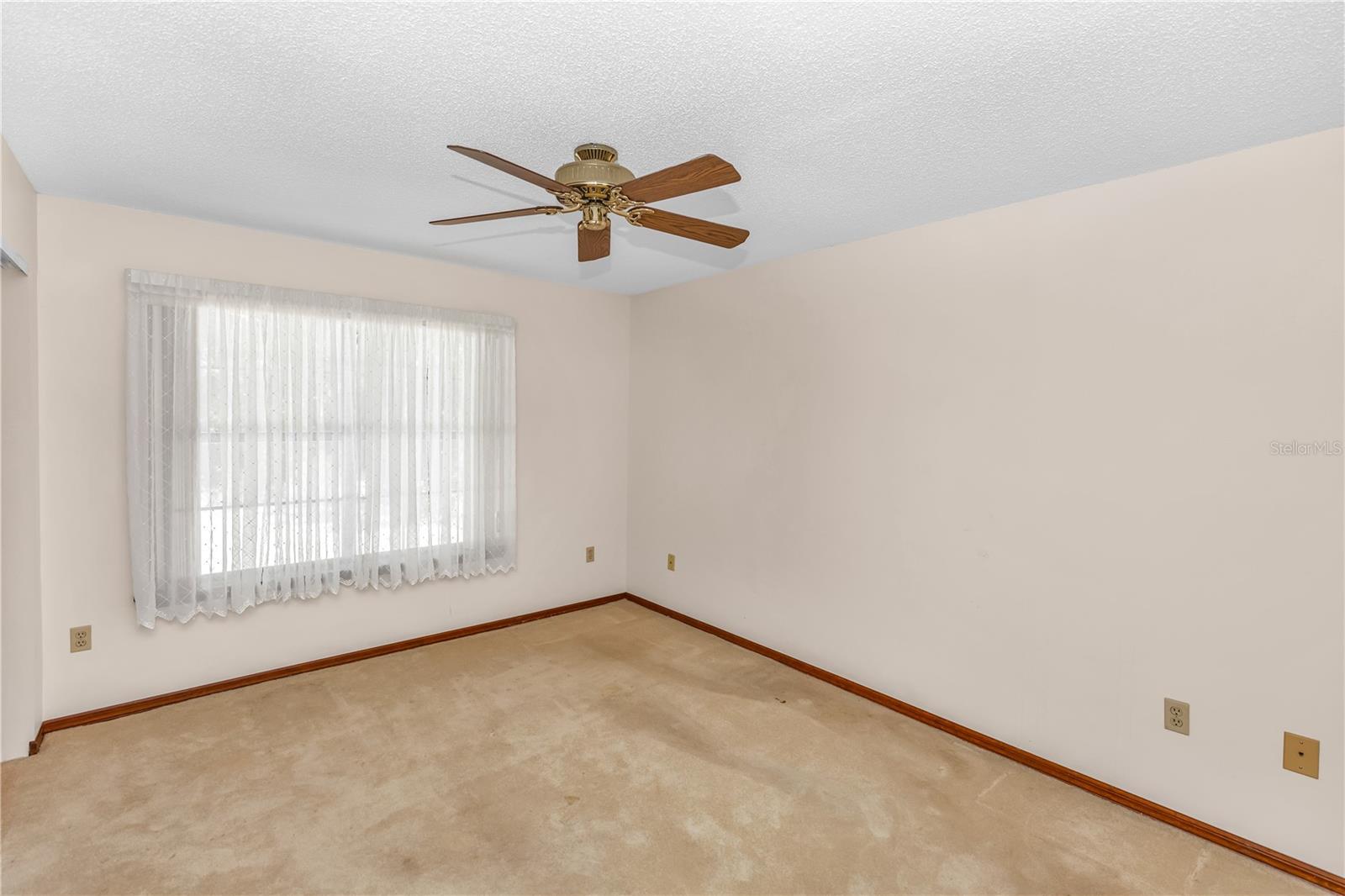 Image 18 of 23 For 5412 Rutland Court