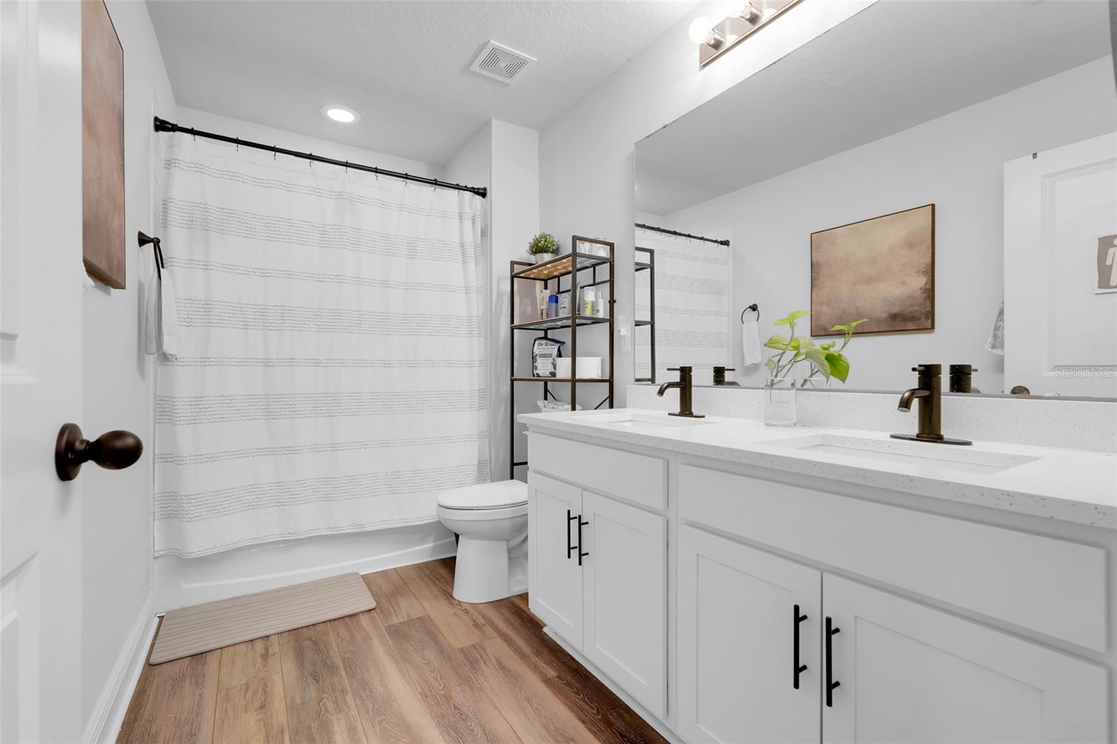 Image 31 of 45 For 3528 Bristol Cove Lane