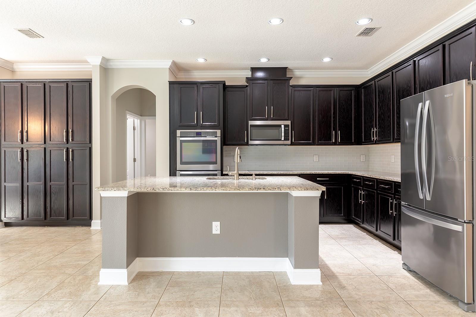 Image 12 of 41 For 2450 Misty Cove Circle