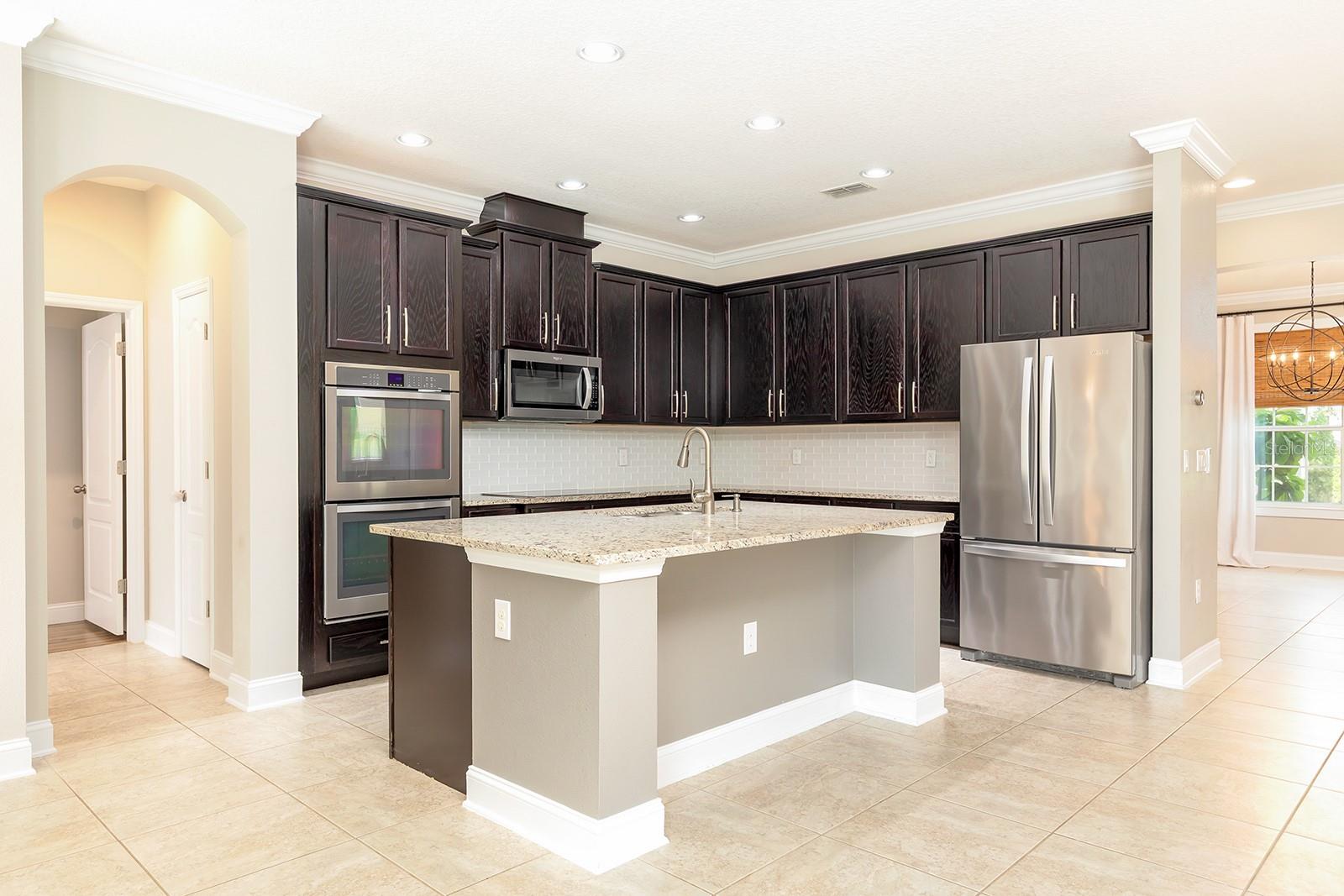 Image 13 of 41 For 2450 Misty Cove Circle