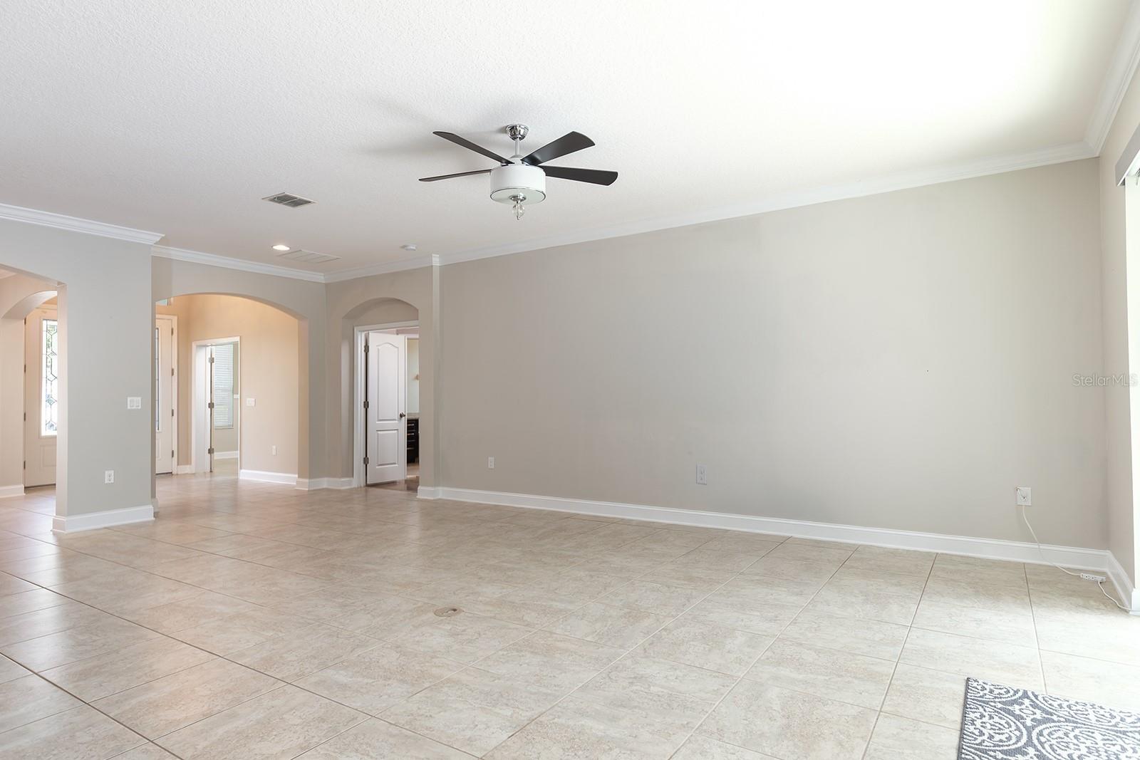 Image 17 of 41 For 2450 Misty Cove Circle