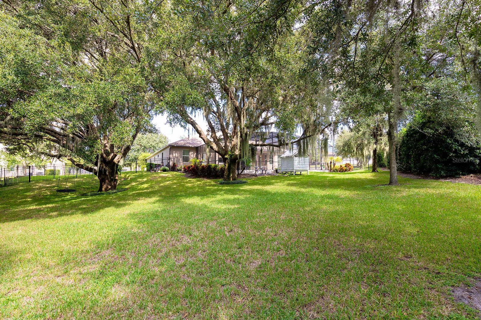 Image 34 of 41 For 2450 Misty Cove Circle