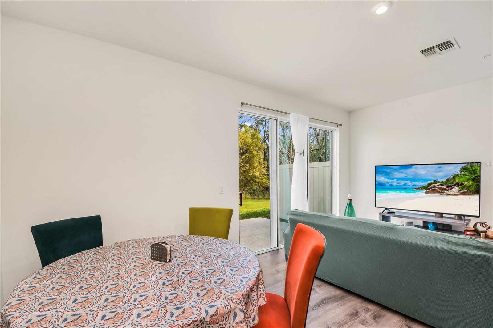 Image 12 of 28 For 2087 Crystal Bell Street