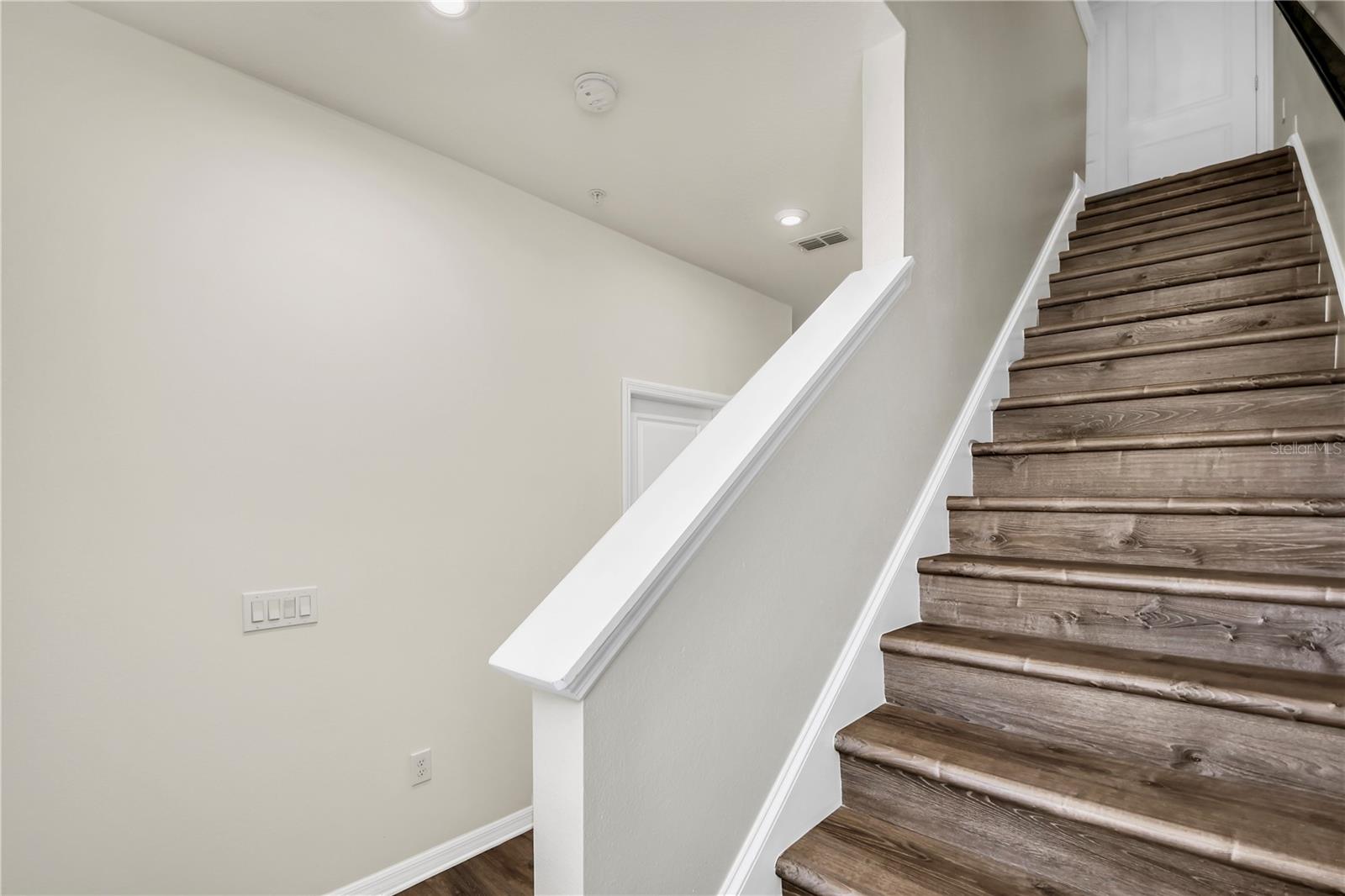 Image 13 of 28 For 2087 Crystal Bell Street