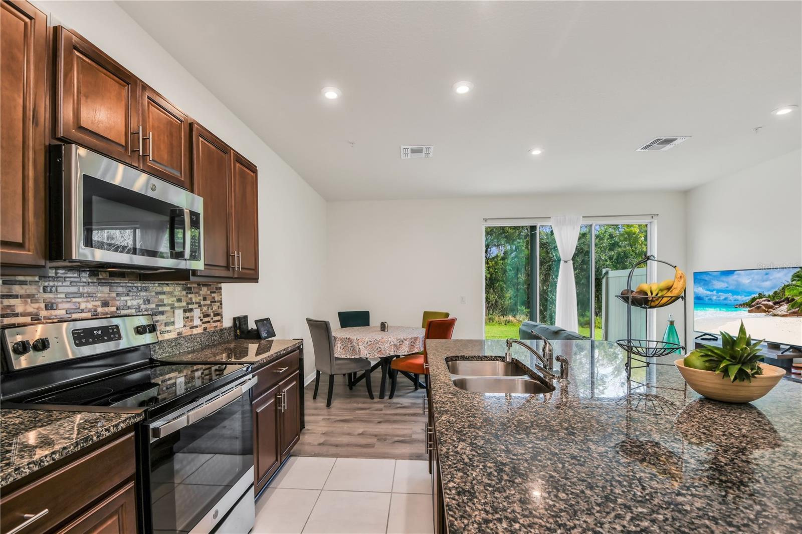 Image 9 of 28 For 2087 Crystal Bell Street