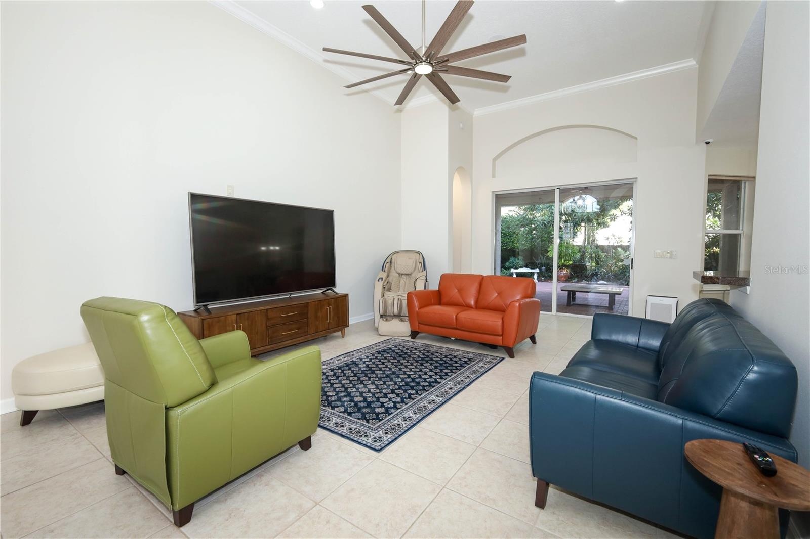 Image 10 of 46 For 3867 Brantley Place Circle