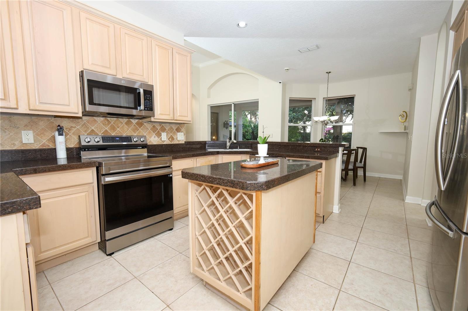 Image 16 of 46 For 3867 Brantley Place Circle