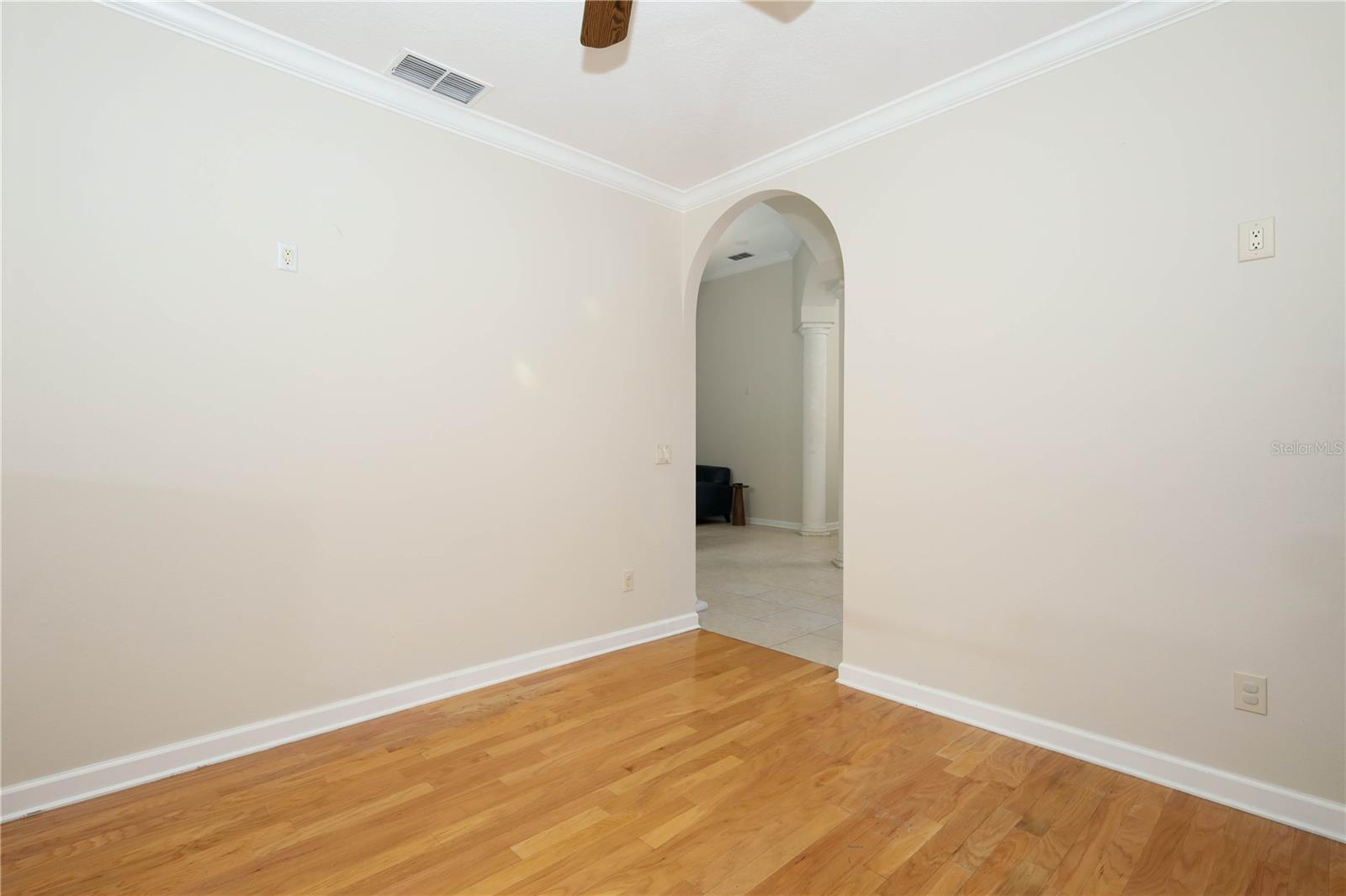 Image 8 of 46 For 3867 Brantley Place Circle