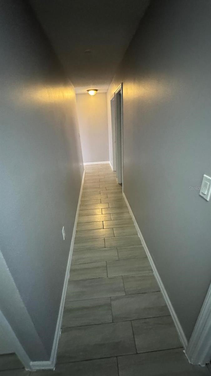 Image 9 of 22 For 1017 Beecher Street