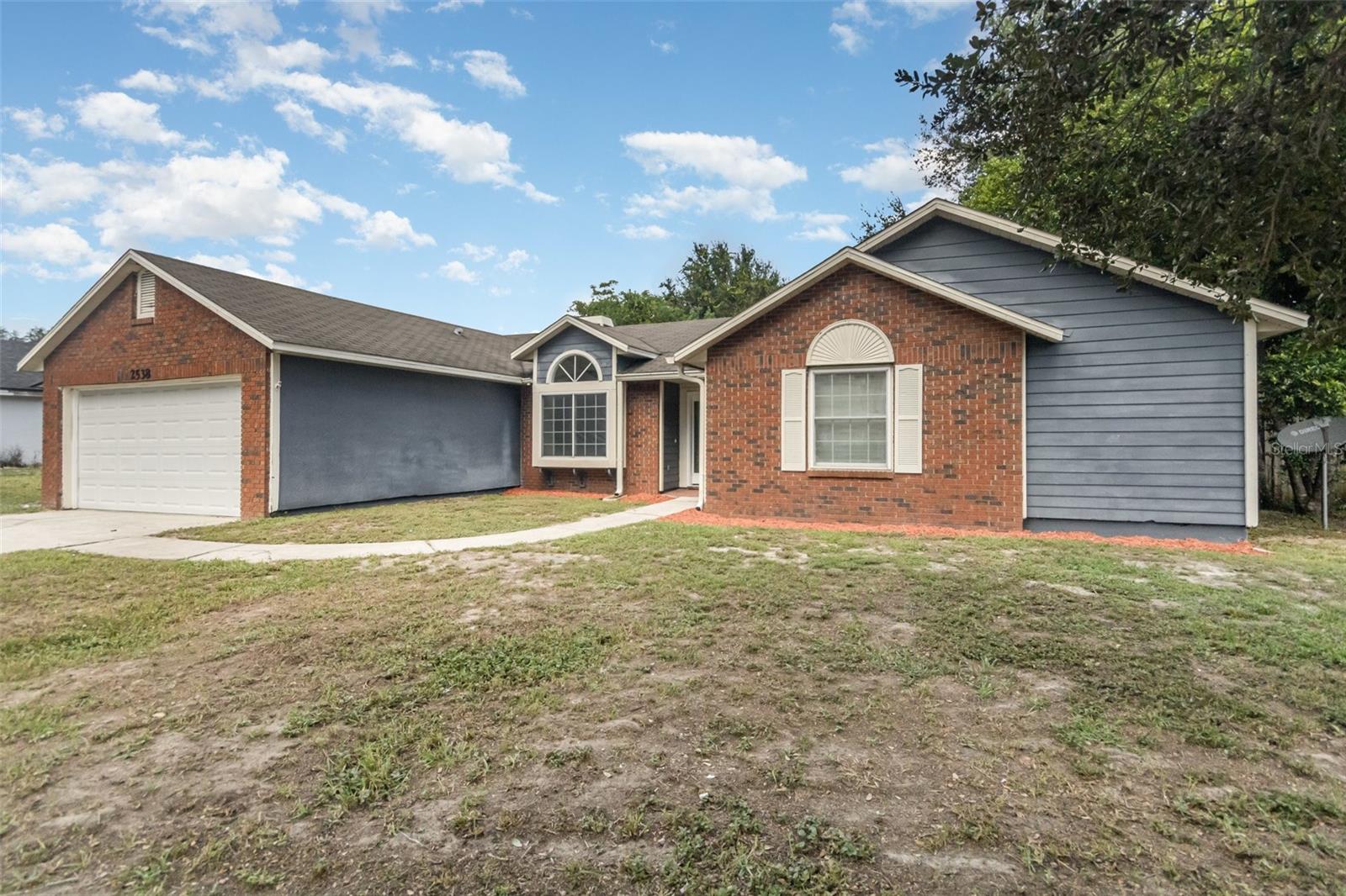 Image 2 of 15 For 2538 Dovetail Dr