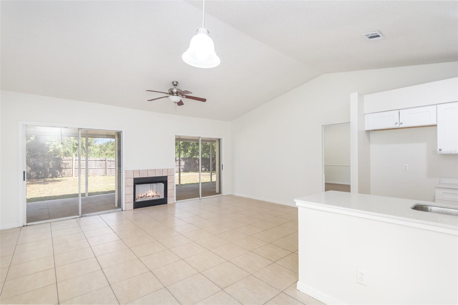 Image 5 of 15 For 2538 Dovetail Dr